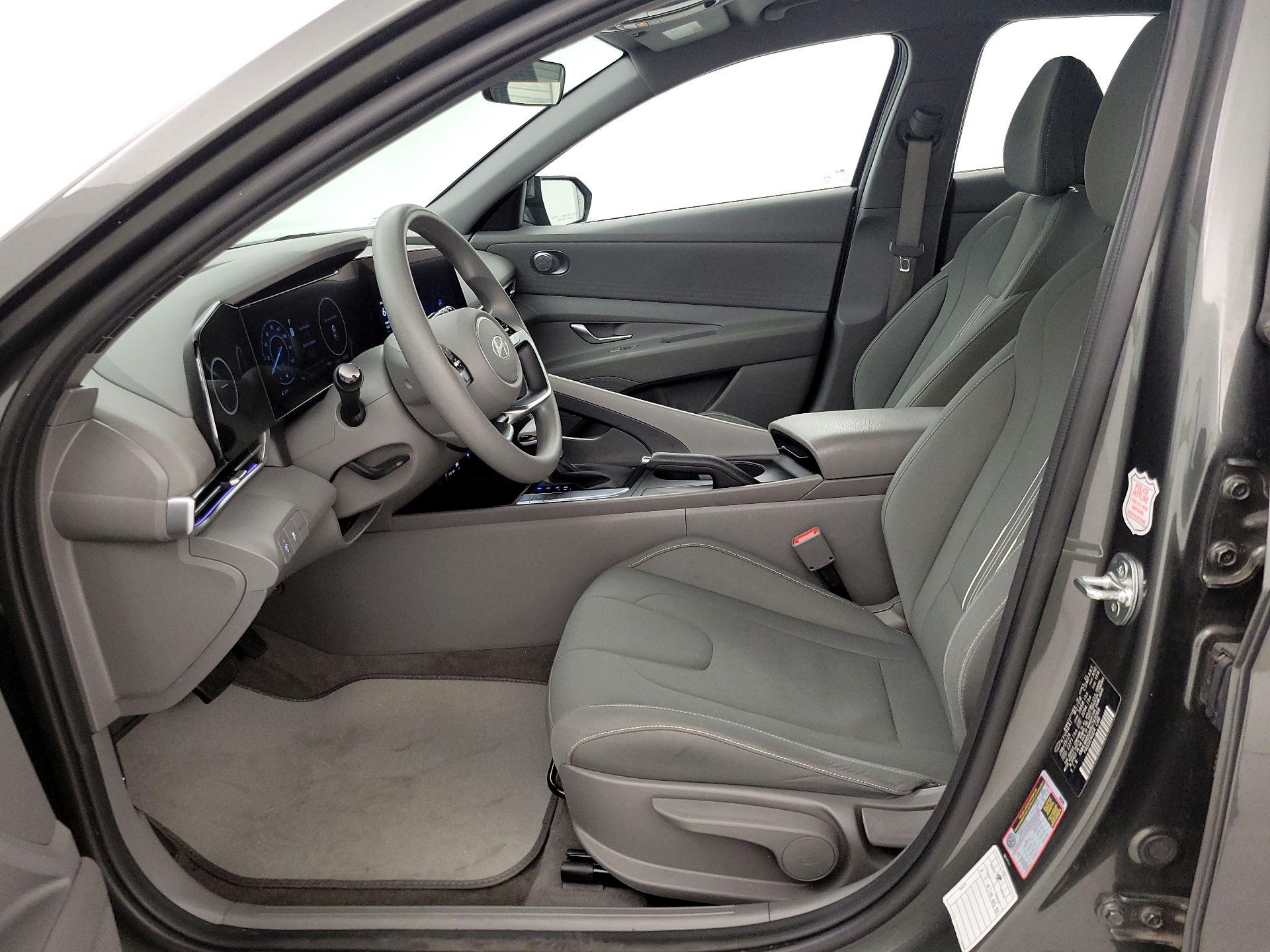 Thumbnail: 2024 Hyundai Elantra - 11