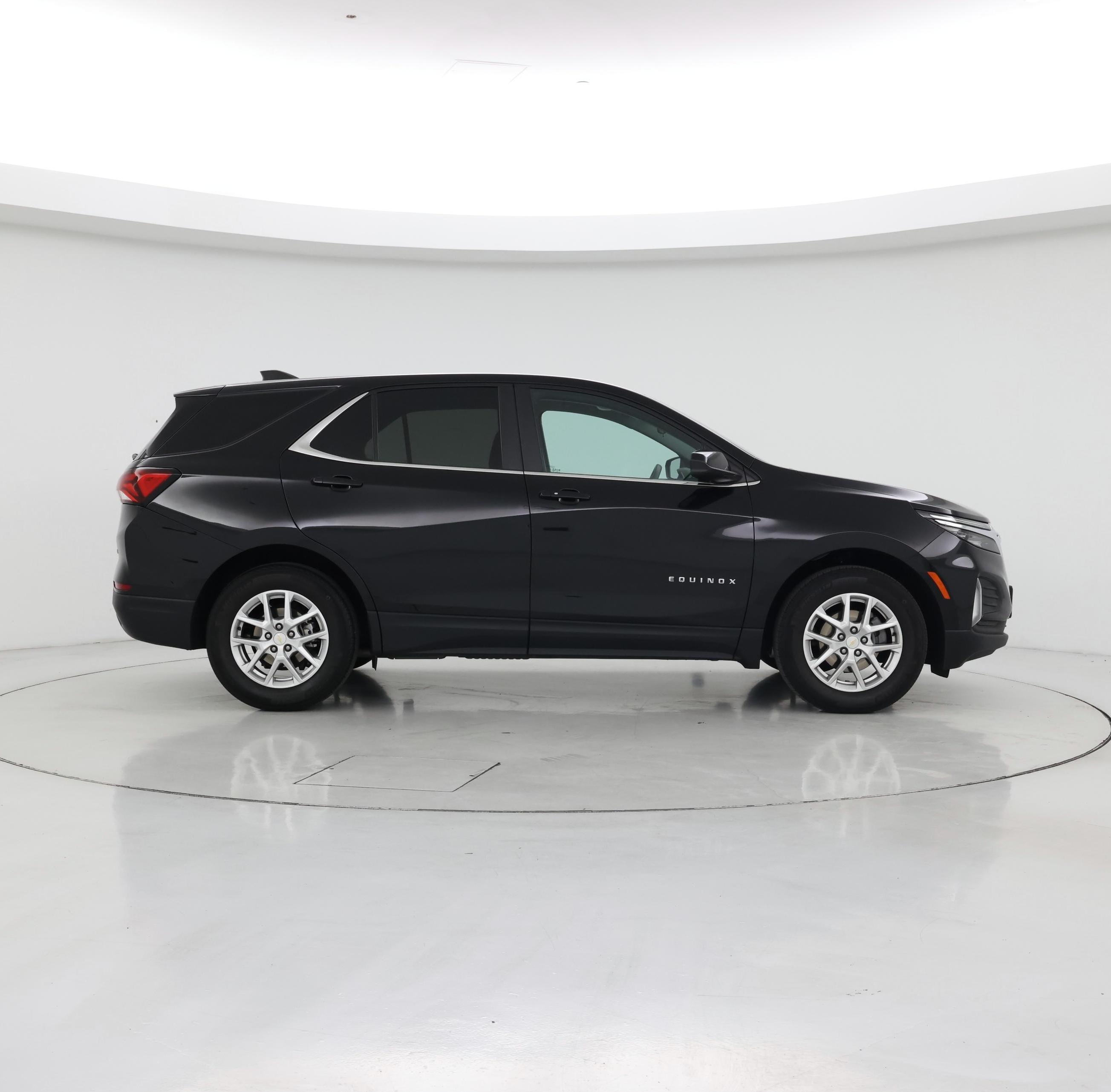 Thumbnail: 2022 Chevrolet Equinox - 7