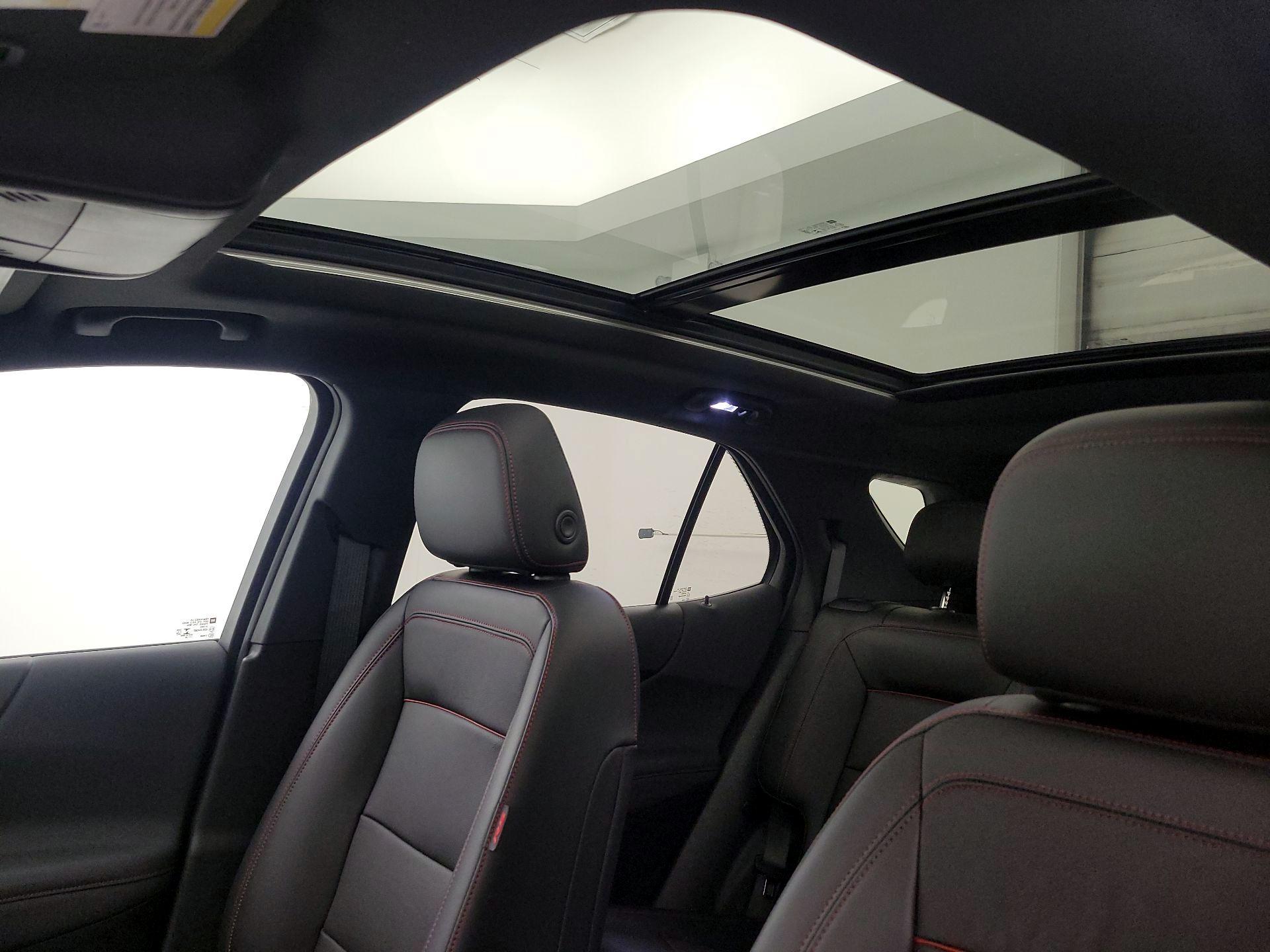 Thumbnail: 2022 Chevrolet Equinox - 19