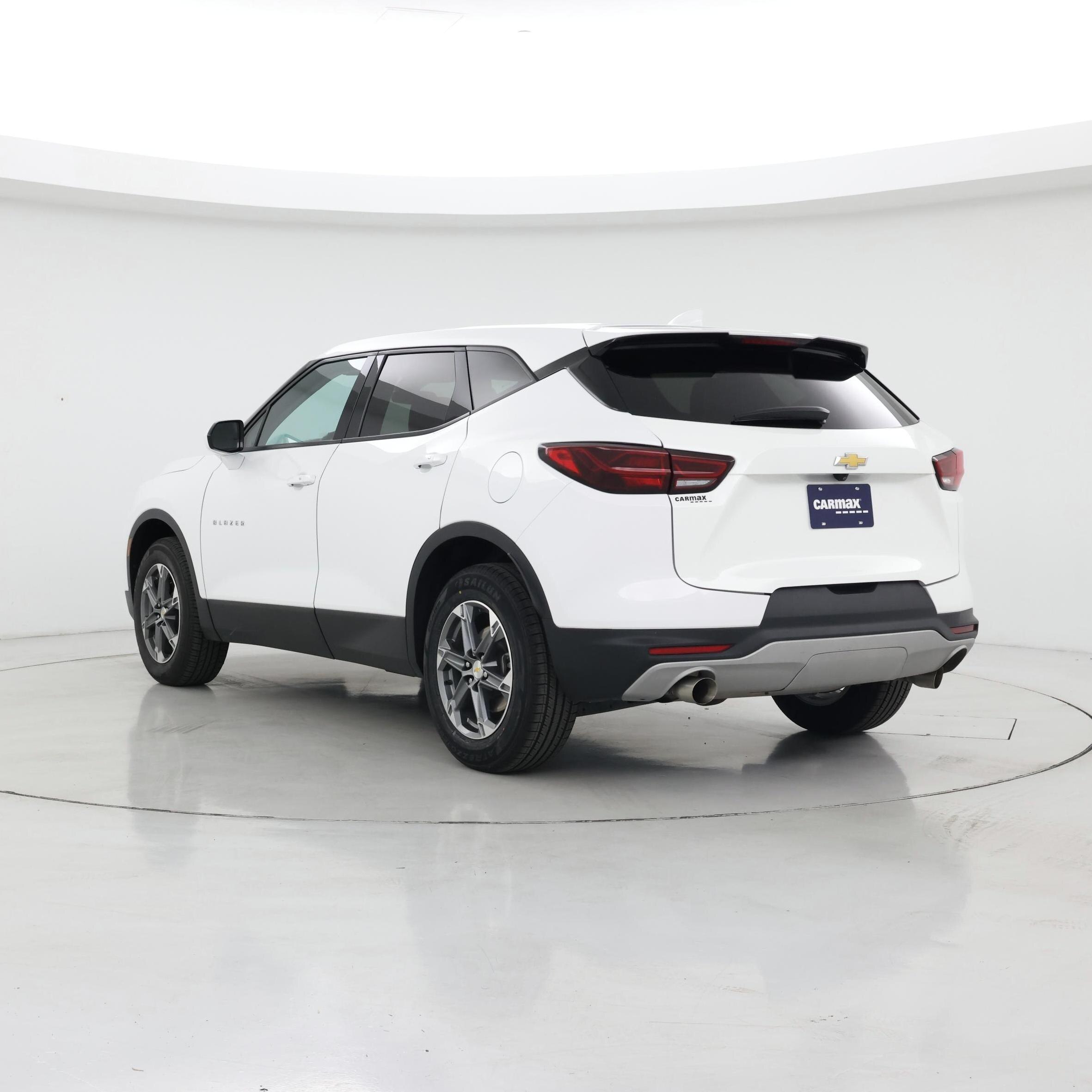 Thumbnail: 2023 Chevrolet Blazer - 2