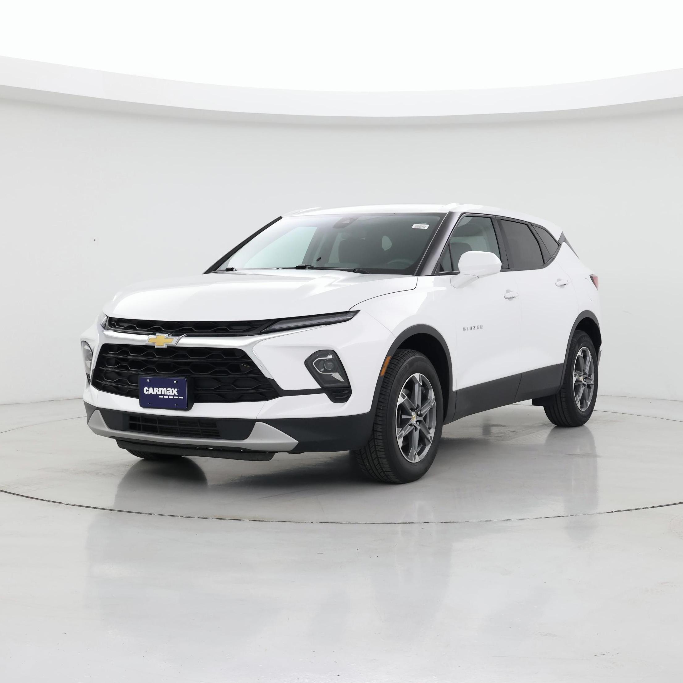 Thumbnail: 2023 Chevrolet Blazer - 4