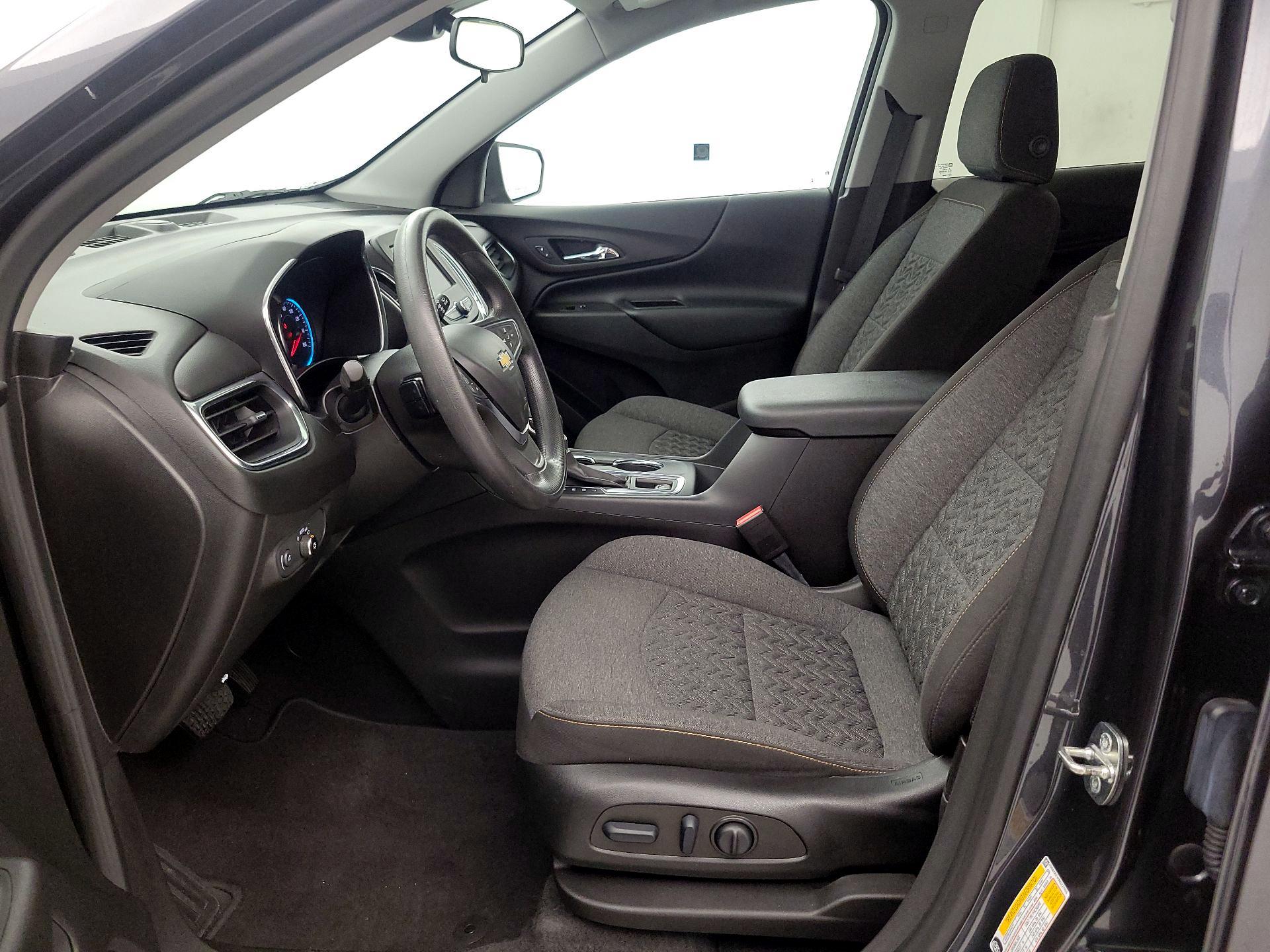 Thumbnail: 2022 Chevrolet Equinox - 11