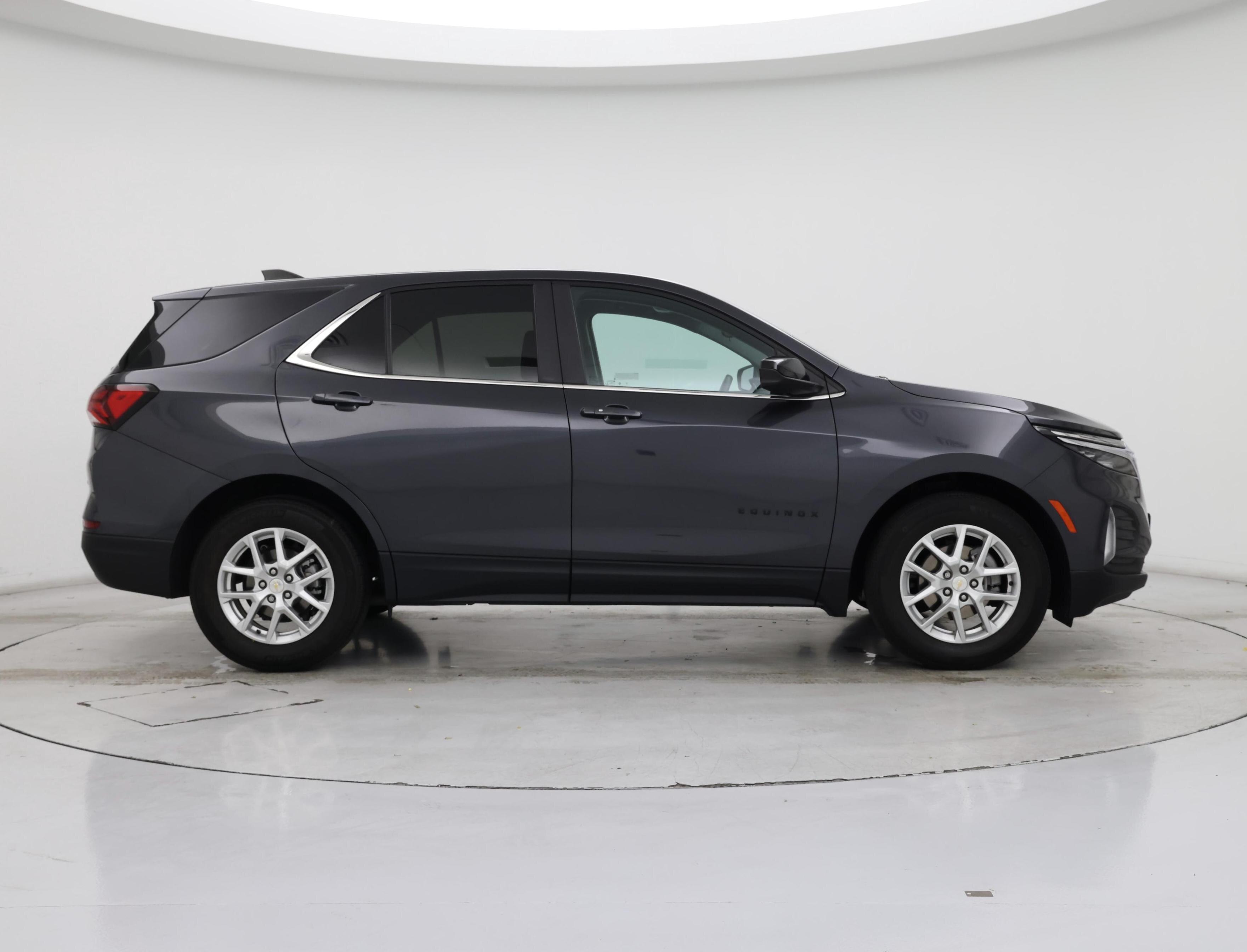 Thumbnail: 2022 Chevrolet Equinox - 7