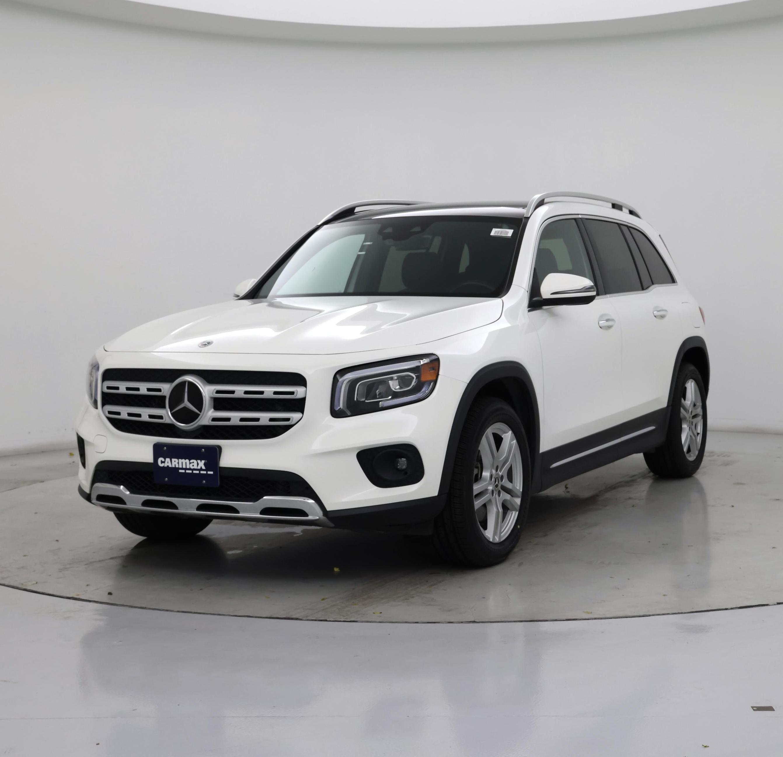 Thumbnail: 2023 Mercedes-Benz GLB - 4