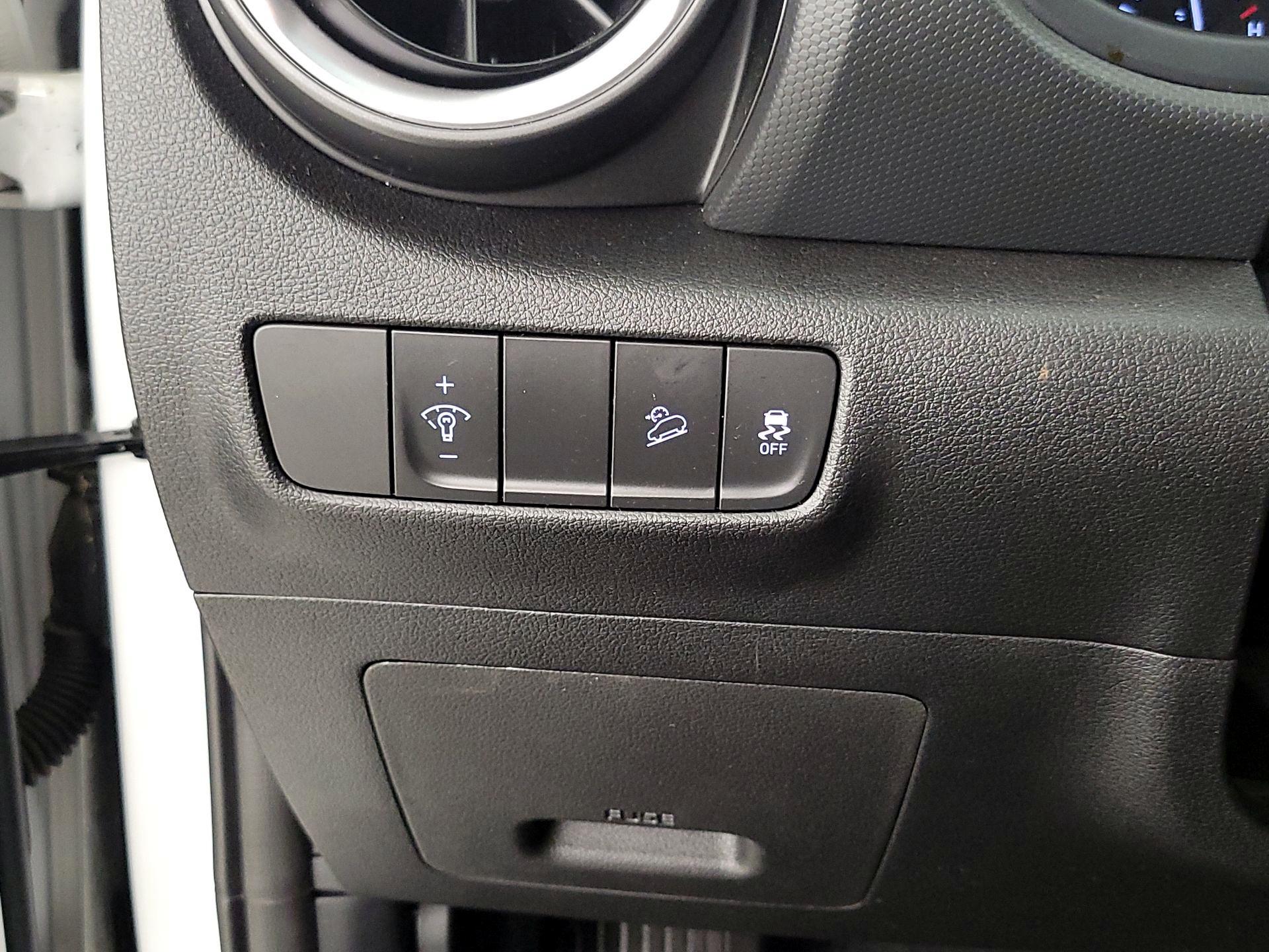 Thumbnail: 2023 Hyundai Kona - 13