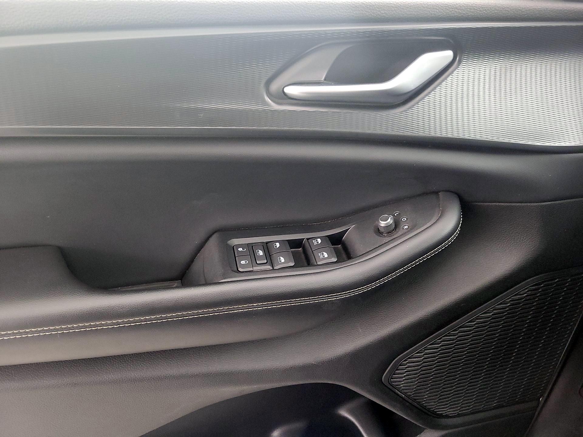 Thumbnail: 2023 Jeep Grand Cherokee L - 12