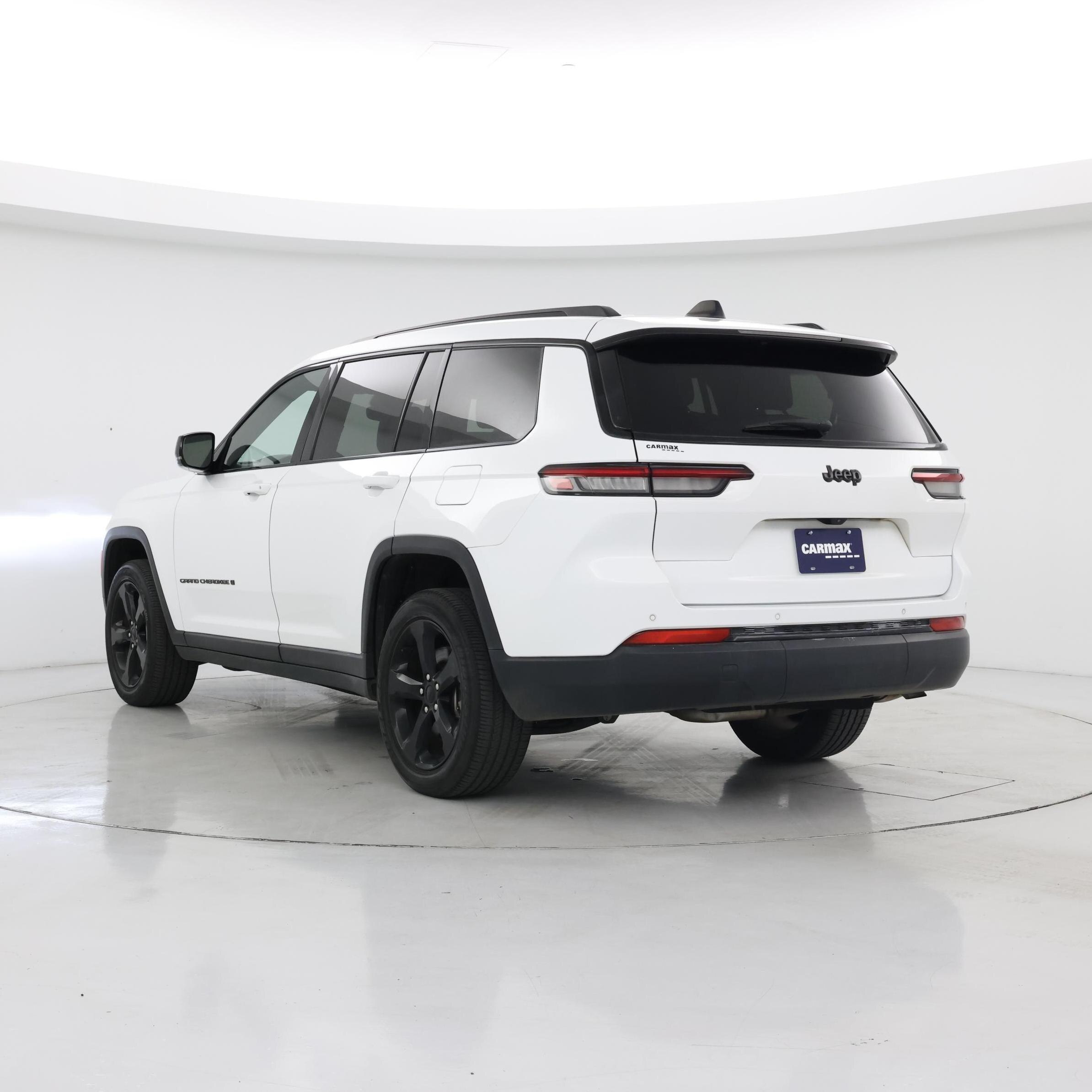 Thumbnail: 2023 Jeep Grand Cherokee L - 2