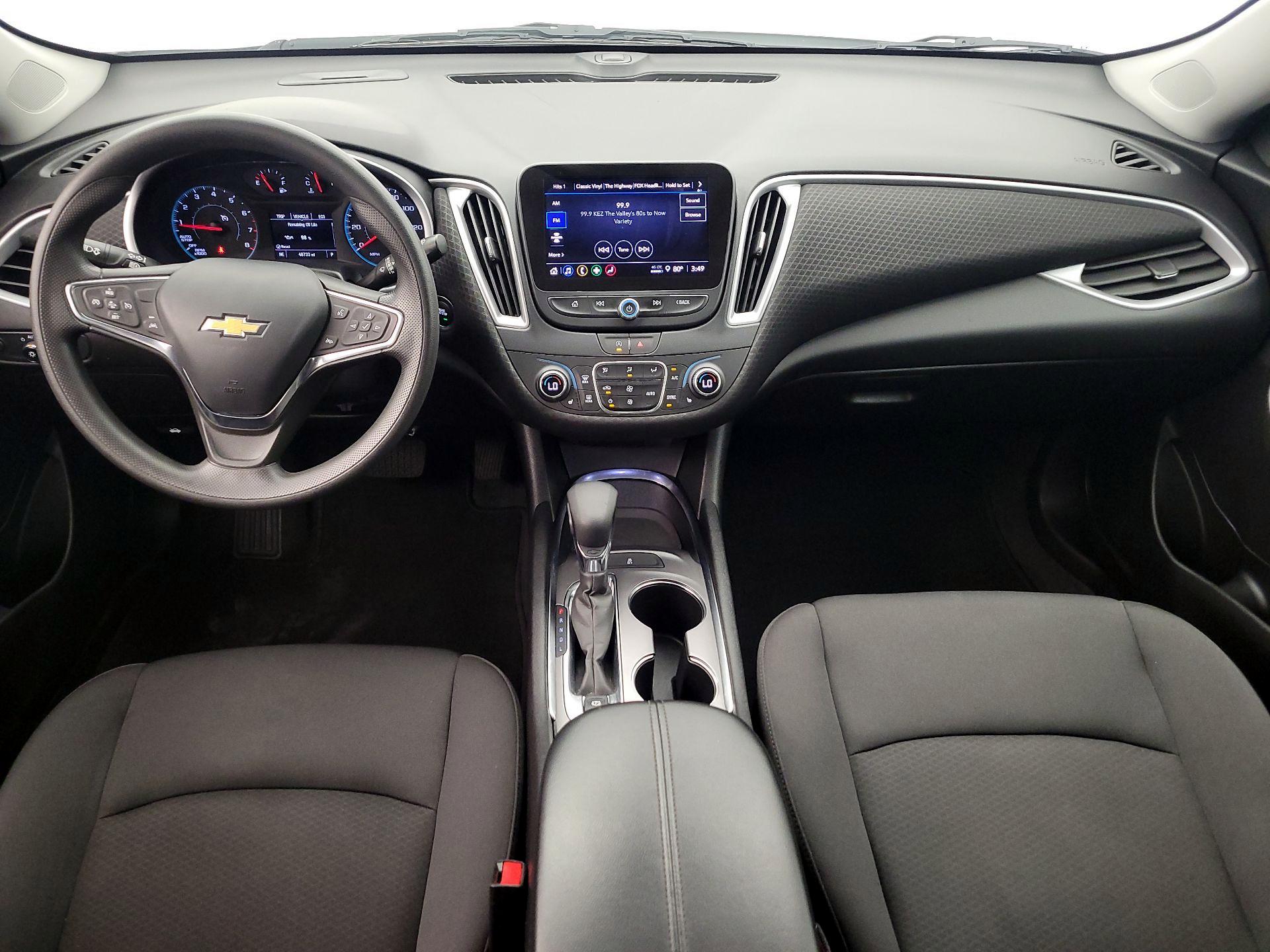 Thumbnail: 2023 Chevrolet Malibu - 9