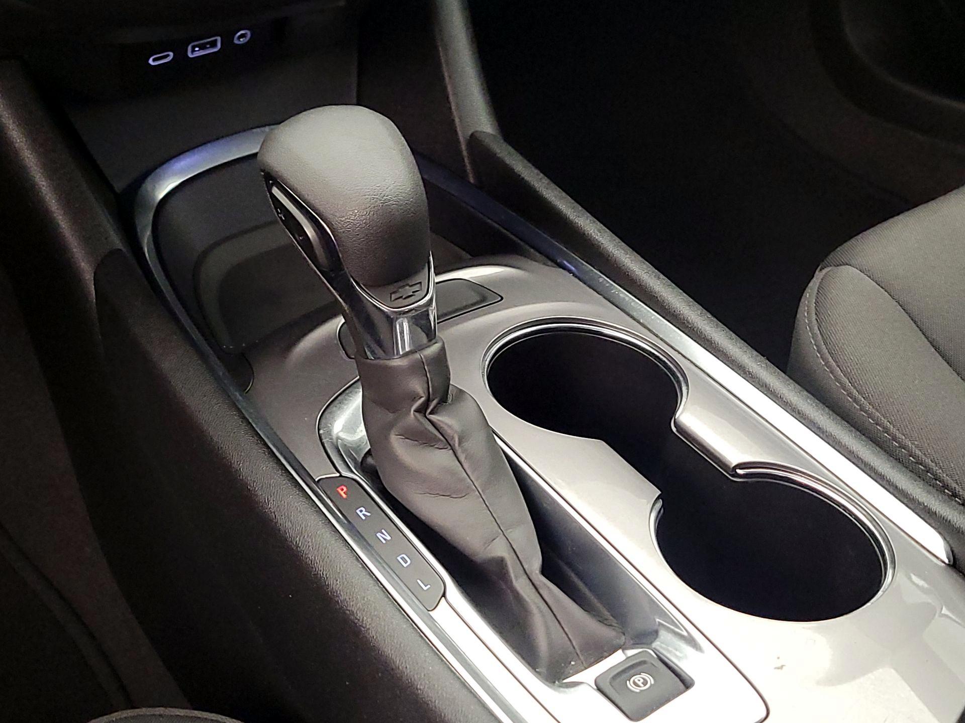 Thumbnail: 2023 Chevrolet Malibu - 17