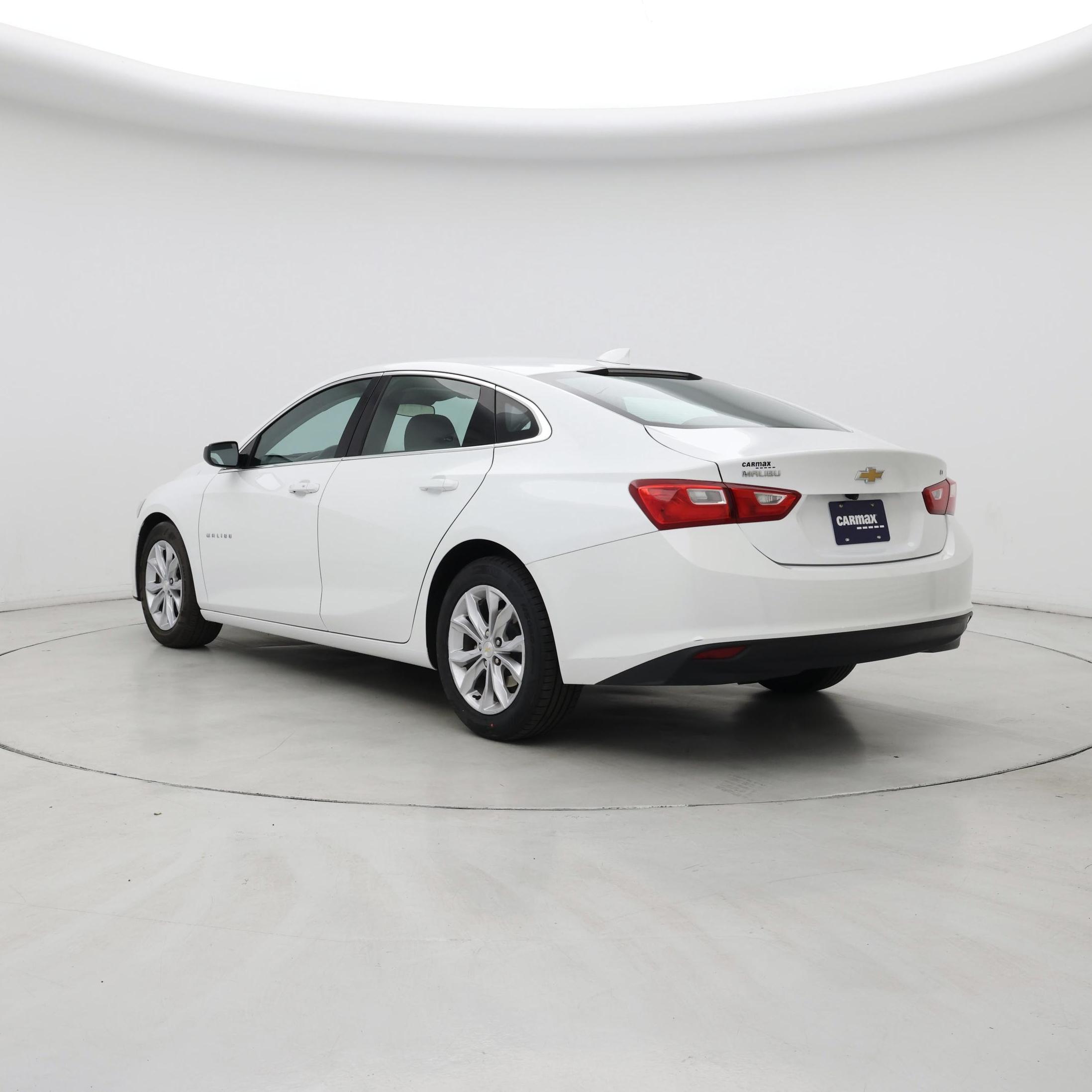 Thumbnail: 2023 Chevrolet Malibu - 2