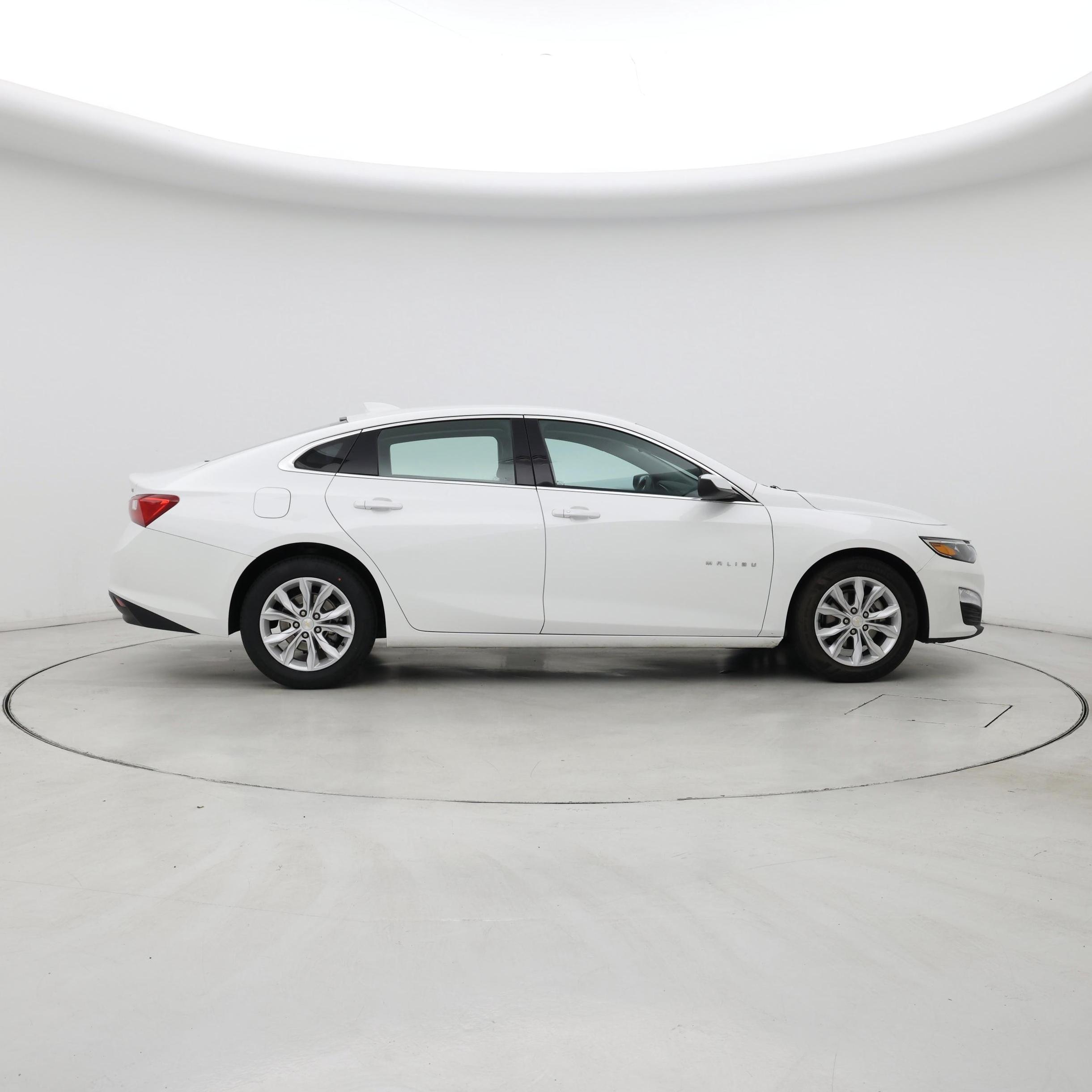 Thumbnail: 2023 Chevrolet Malibu - 7