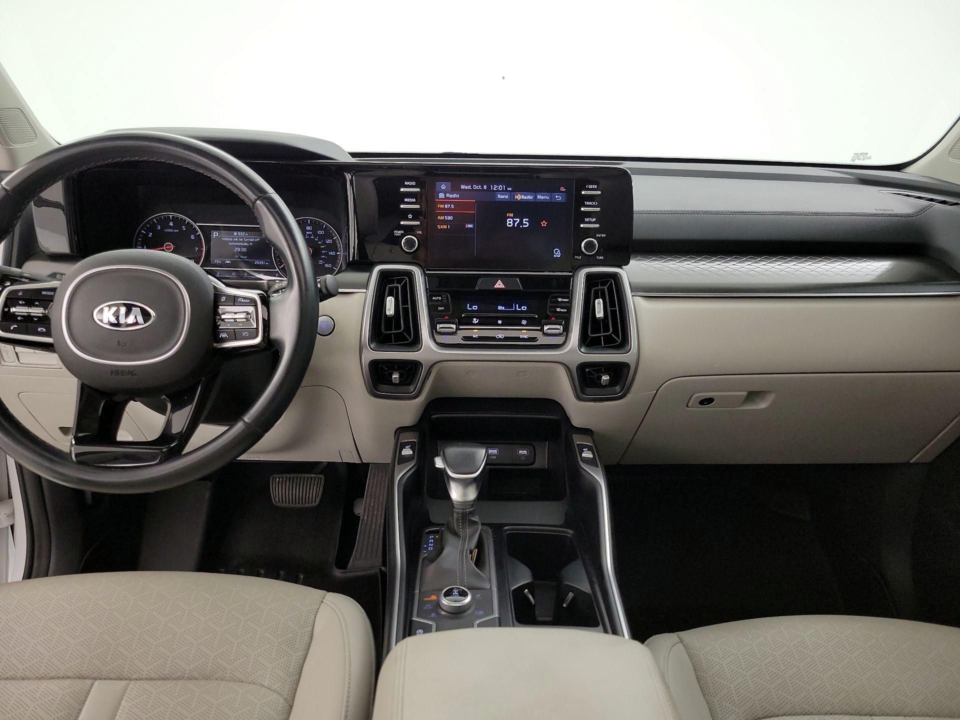 Thumbnail: 2021 Kia Sorento - 9