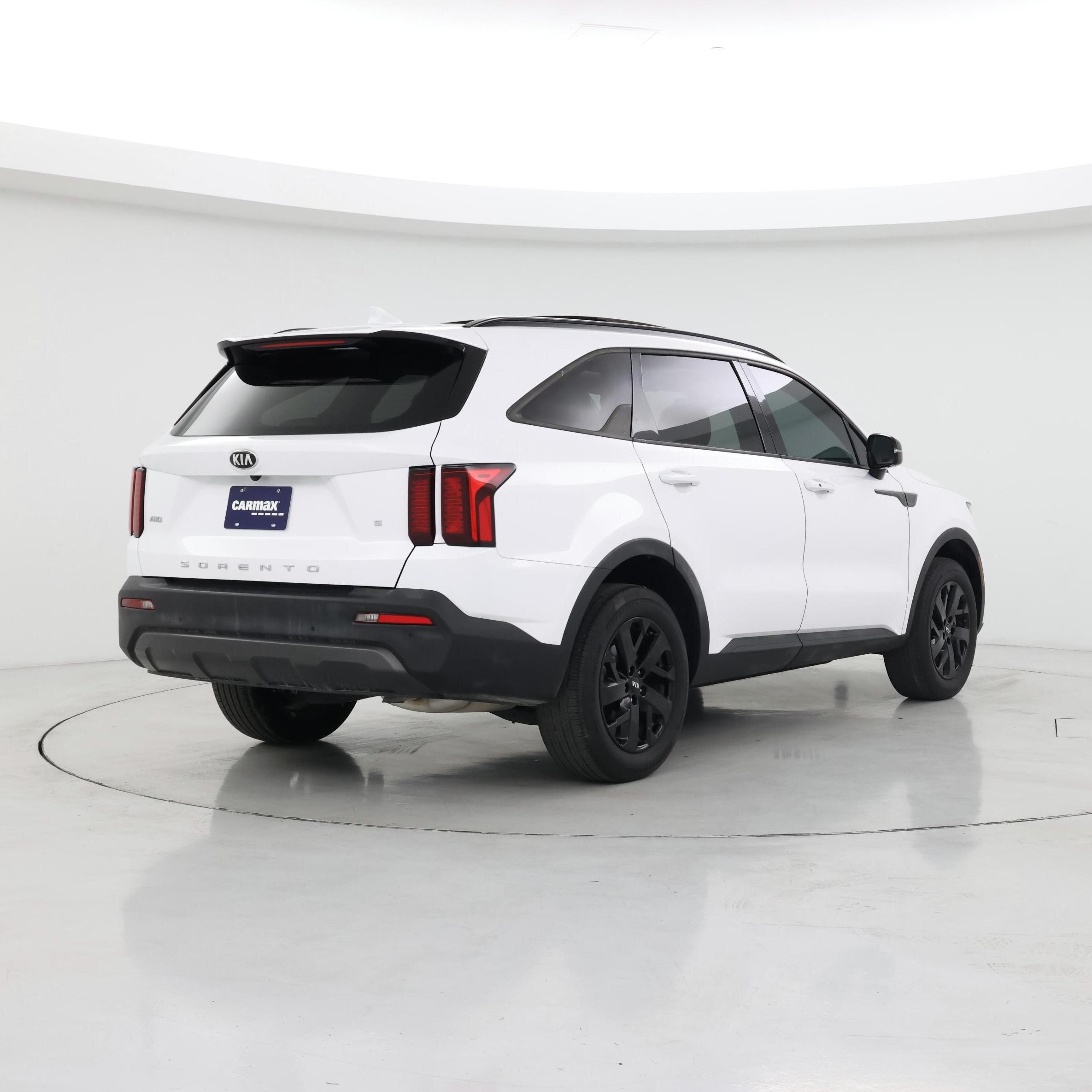 Thumbnail: 2021 Kia Sorento - 8