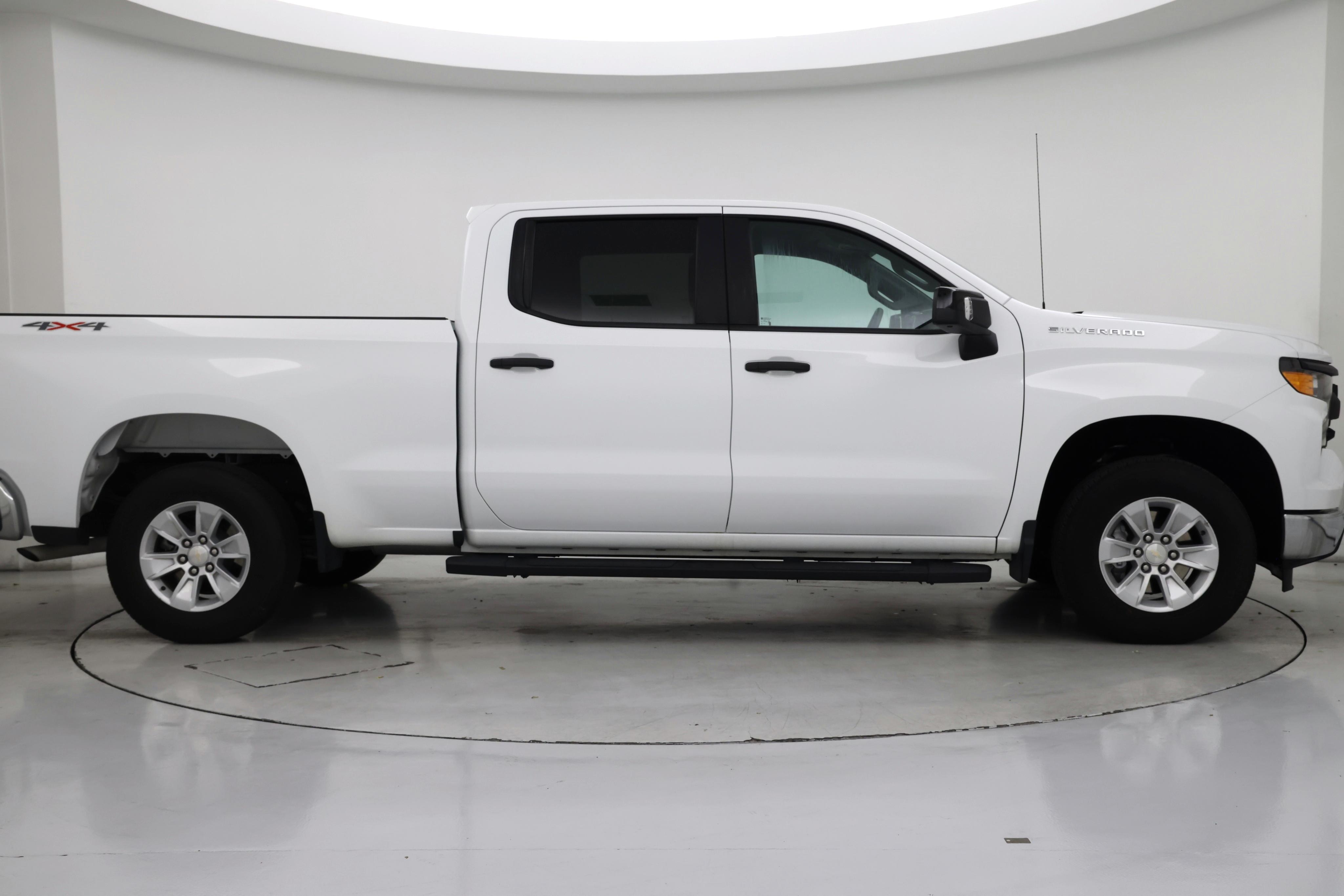 Thumbnail: 2023 Chevrolet Silverado 1500 - 7