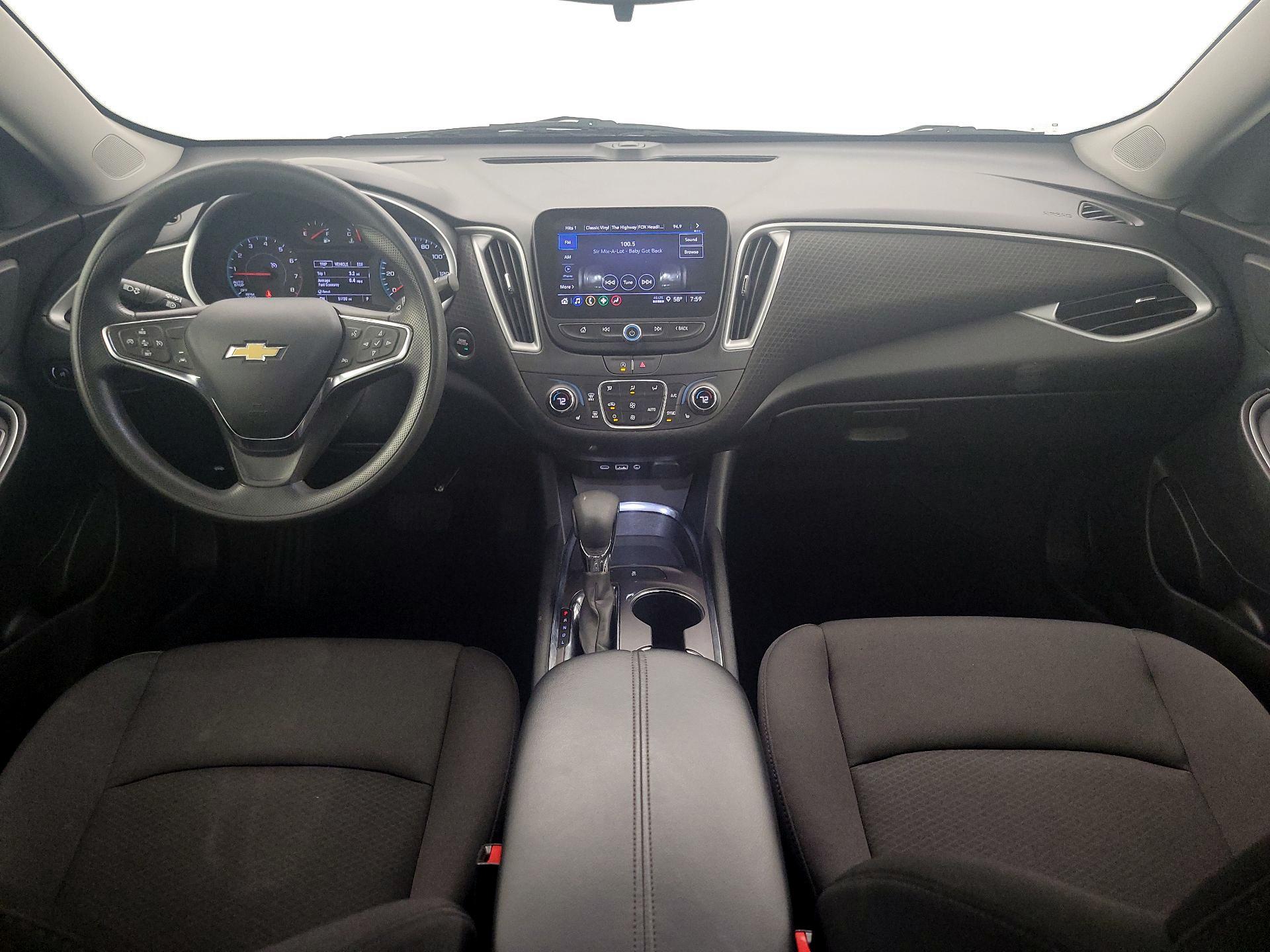 Thumbnail: 2023 Chevrolet Malibu - 9
