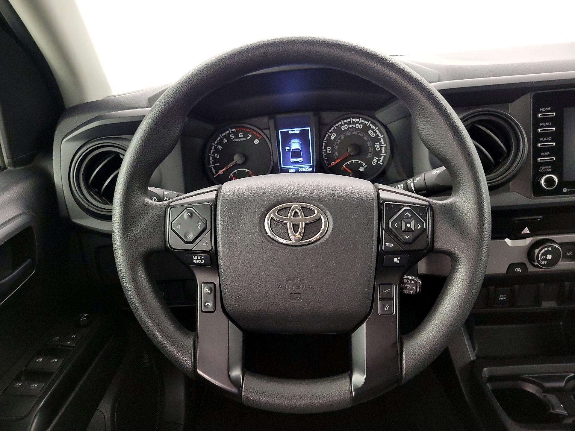 Thumbnail: 2022 Toyota Tacoma - 10