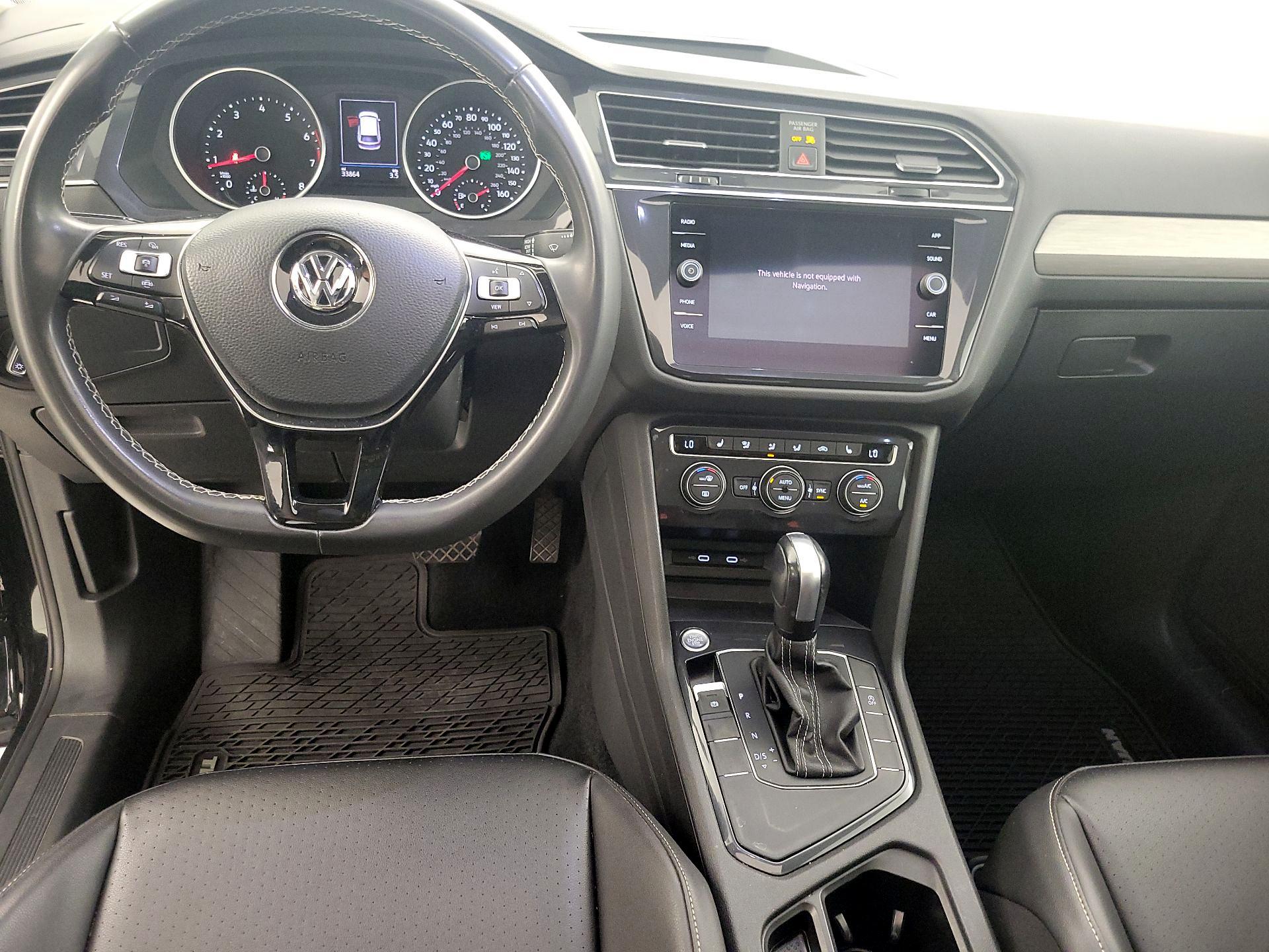 Thumbnail: 2021 Volkswagen Tiguan - 9