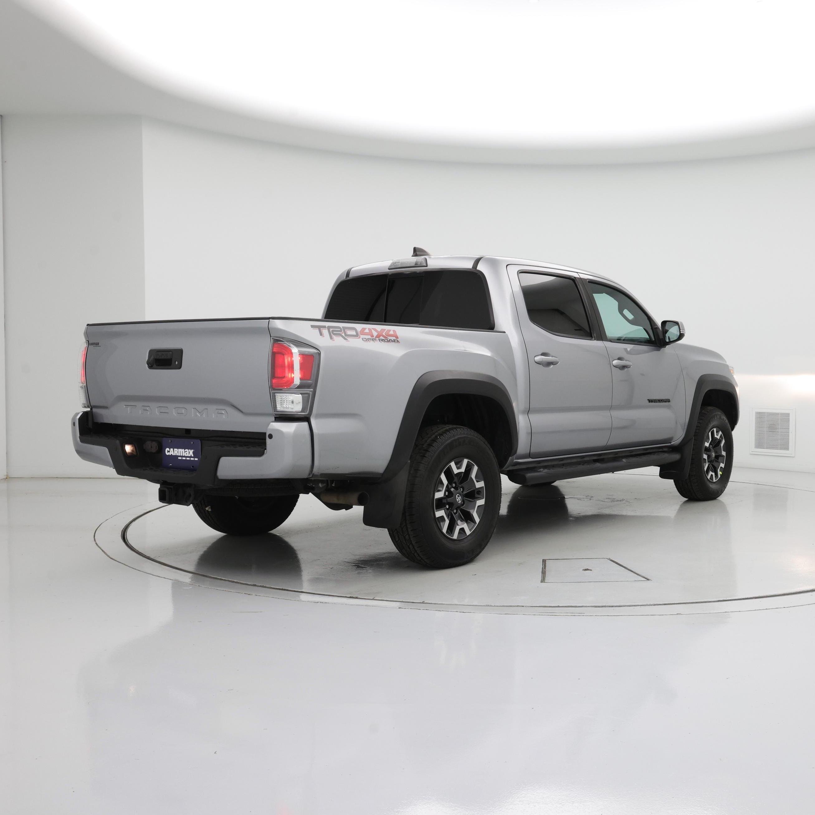 Thumbnail: 2021 Toyota Tacoma - 8