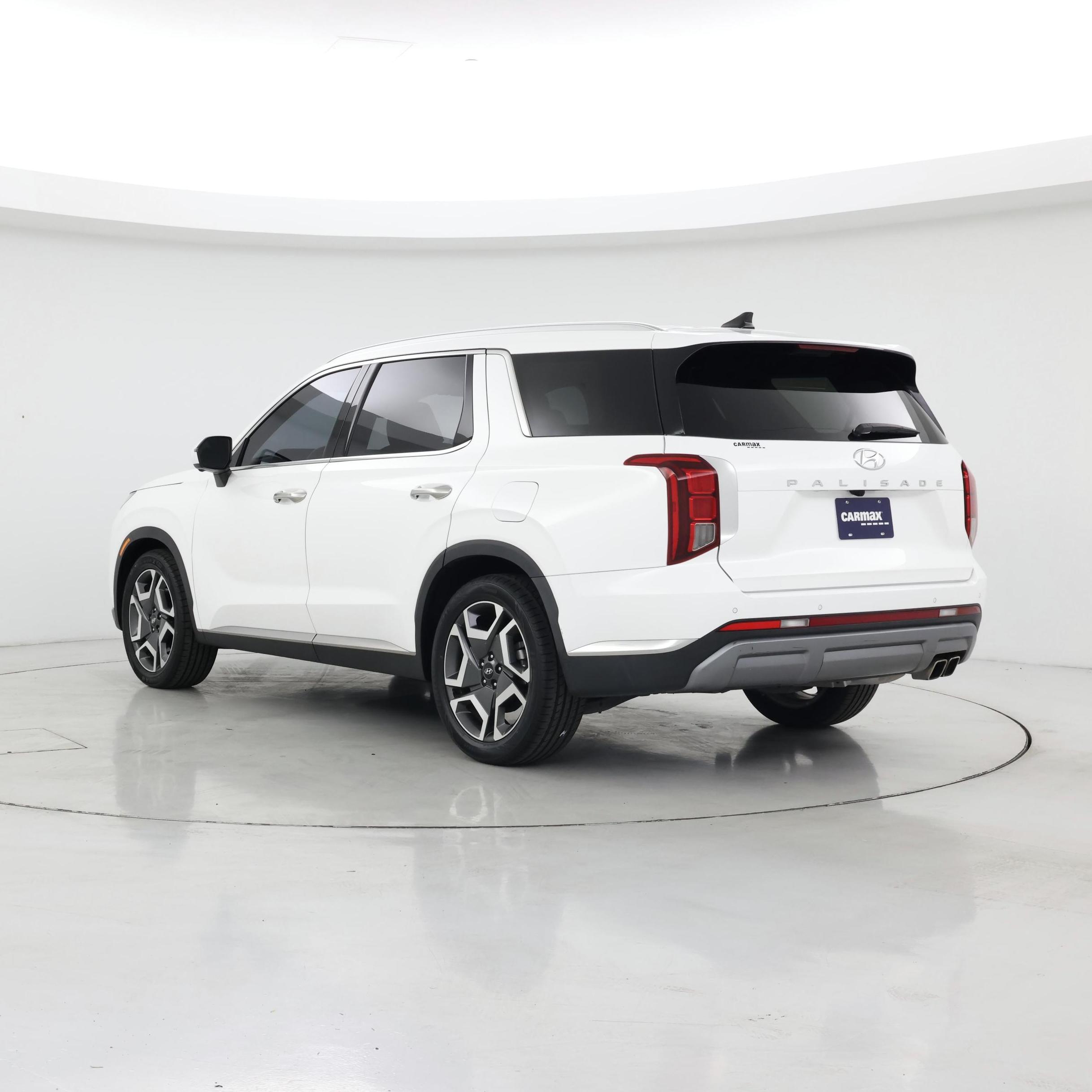 Thumbnail: 2023 Hyundai Palisade - 2
