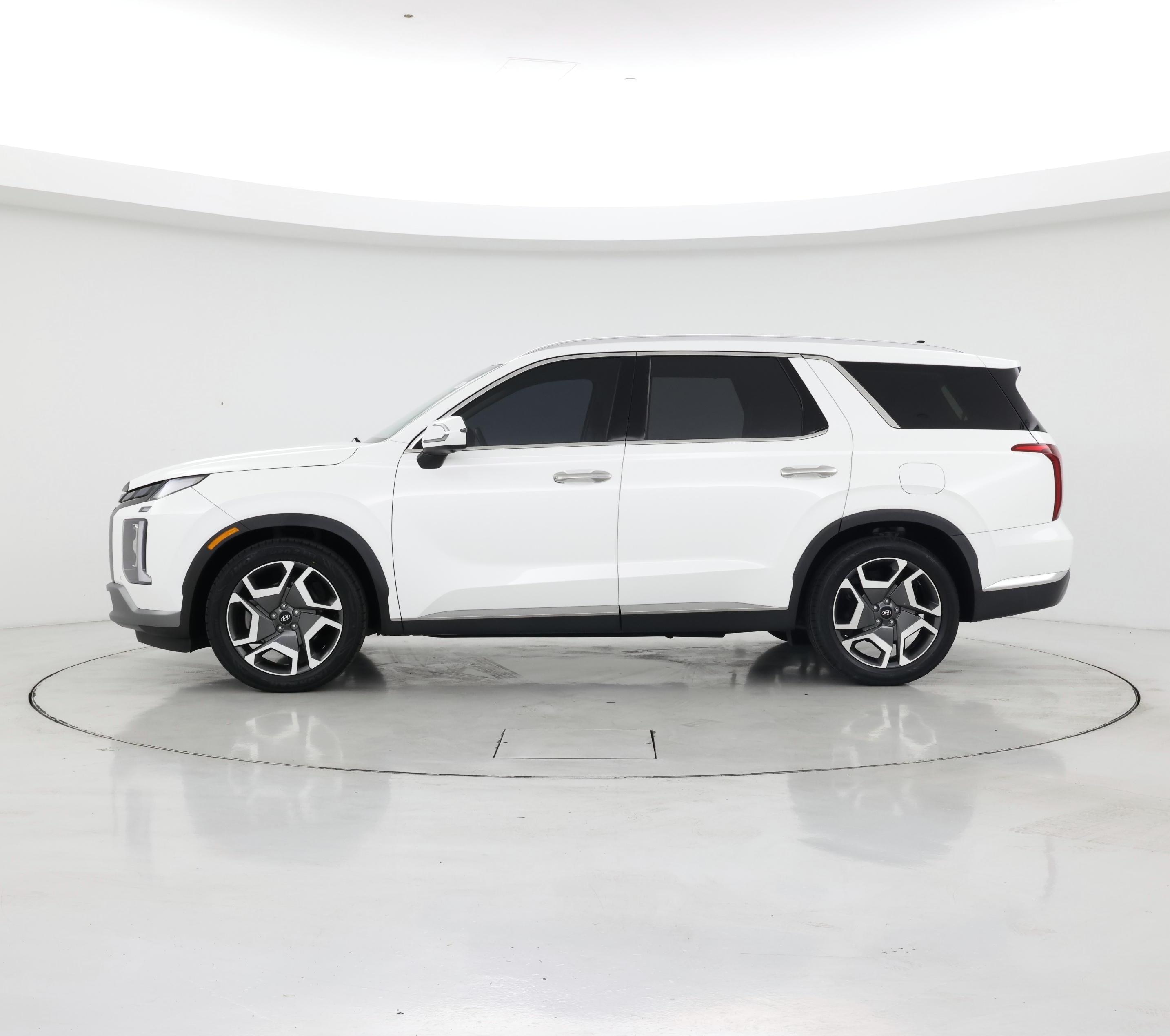 Thumbnail: 2023 Hyundai Palisade - 3