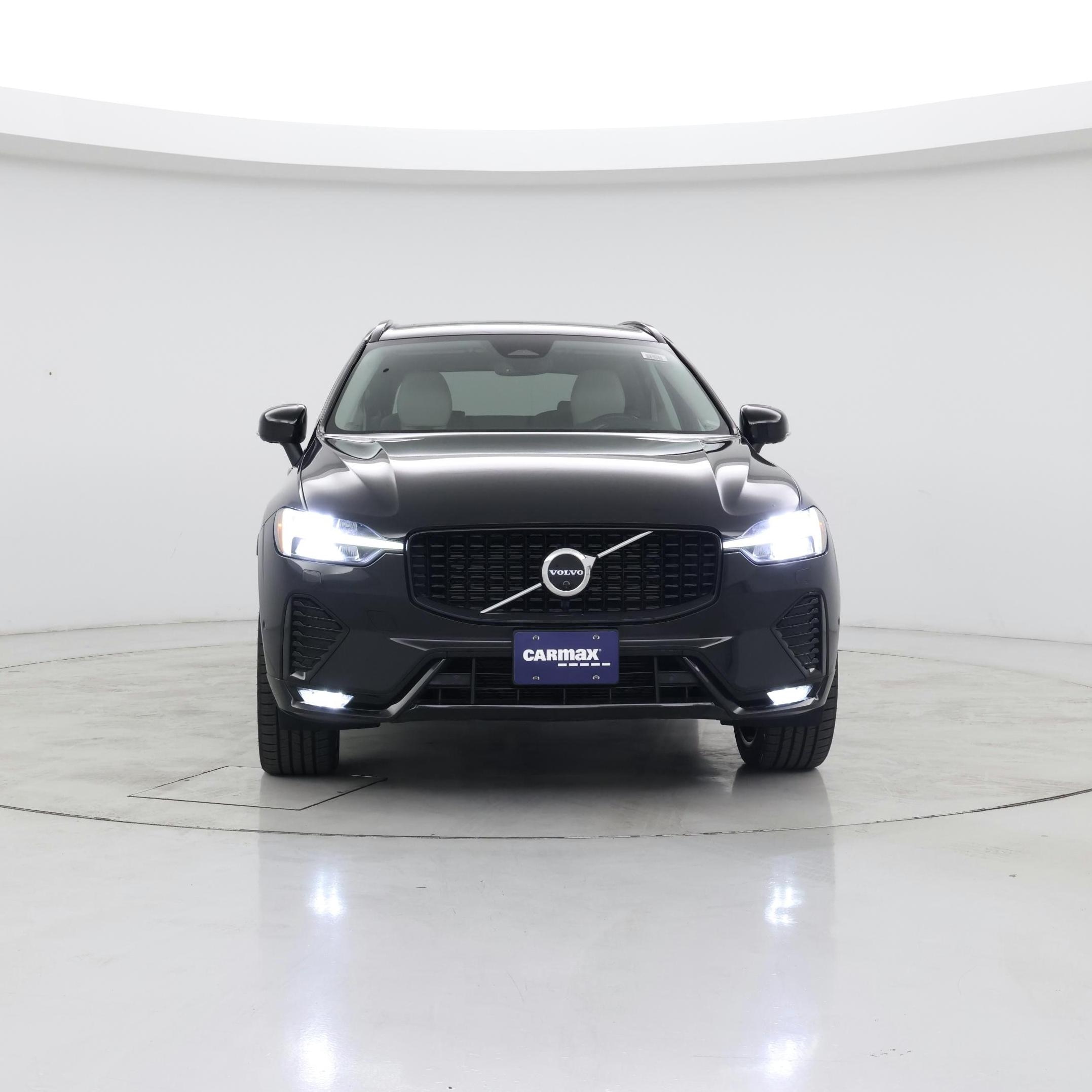 Thumbnail: 2023 Volvo XC60 - 5