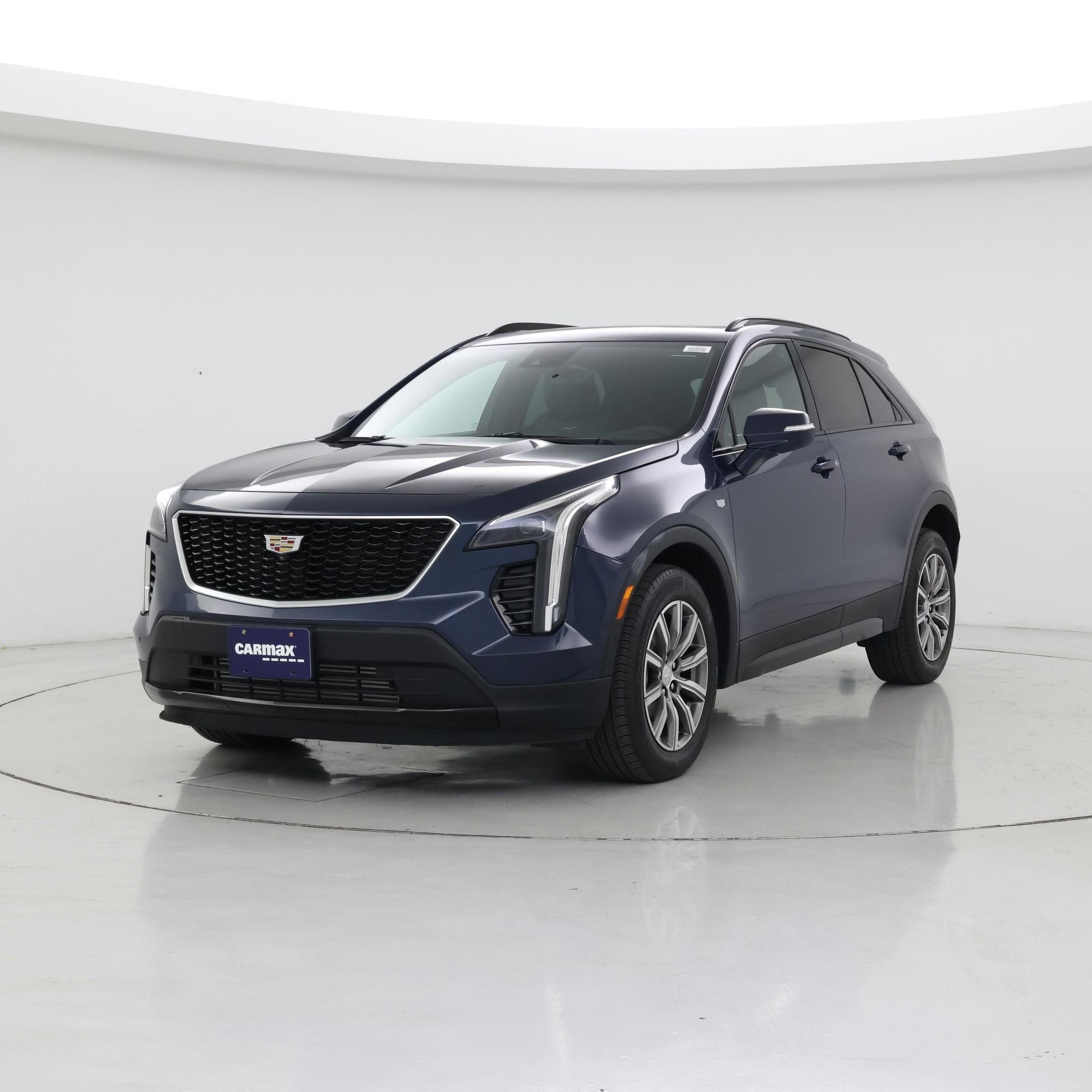 Thumbnail: 2022 Cadillac XT4 - 4