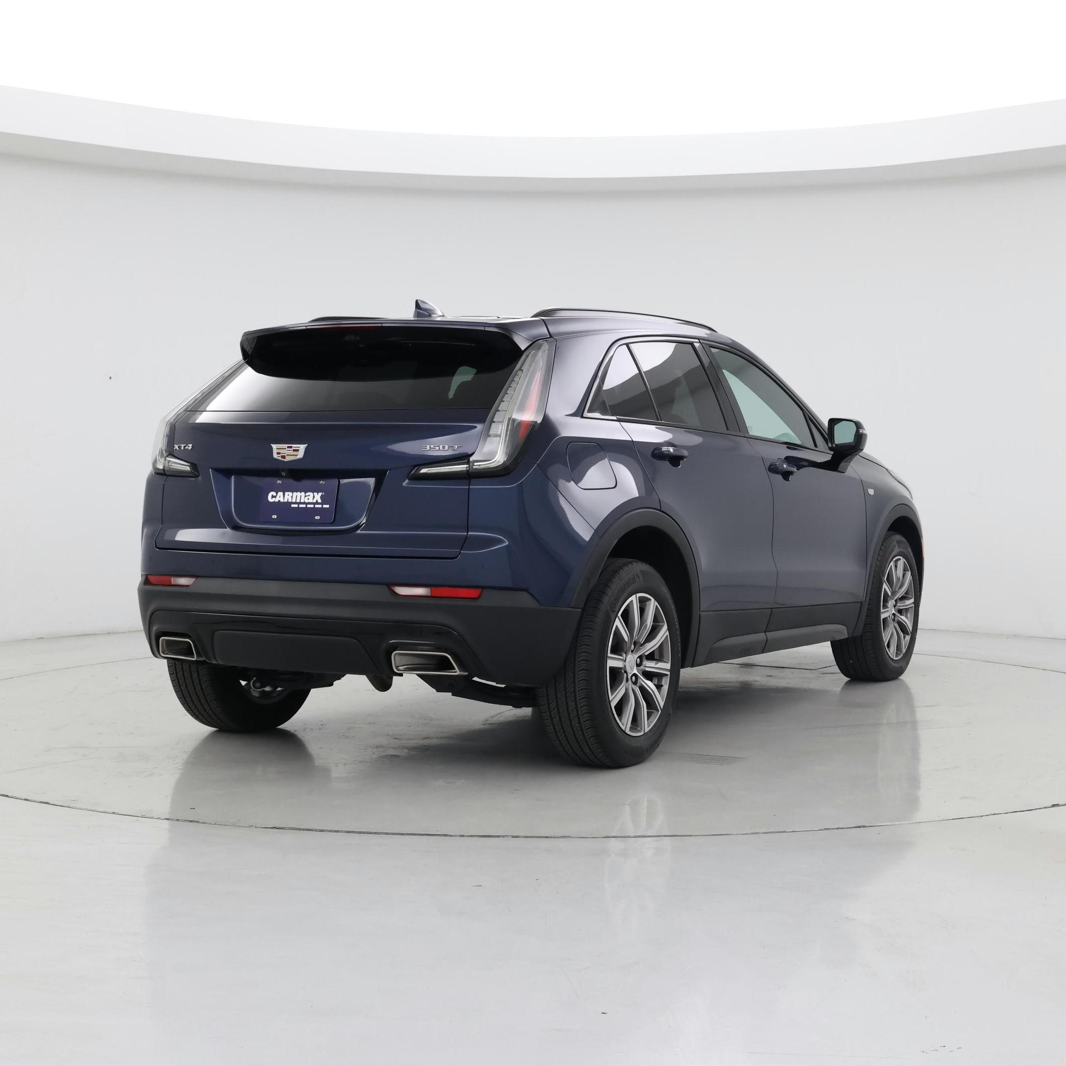 Thumbnail: 2022 Cadillac XT4 - 8