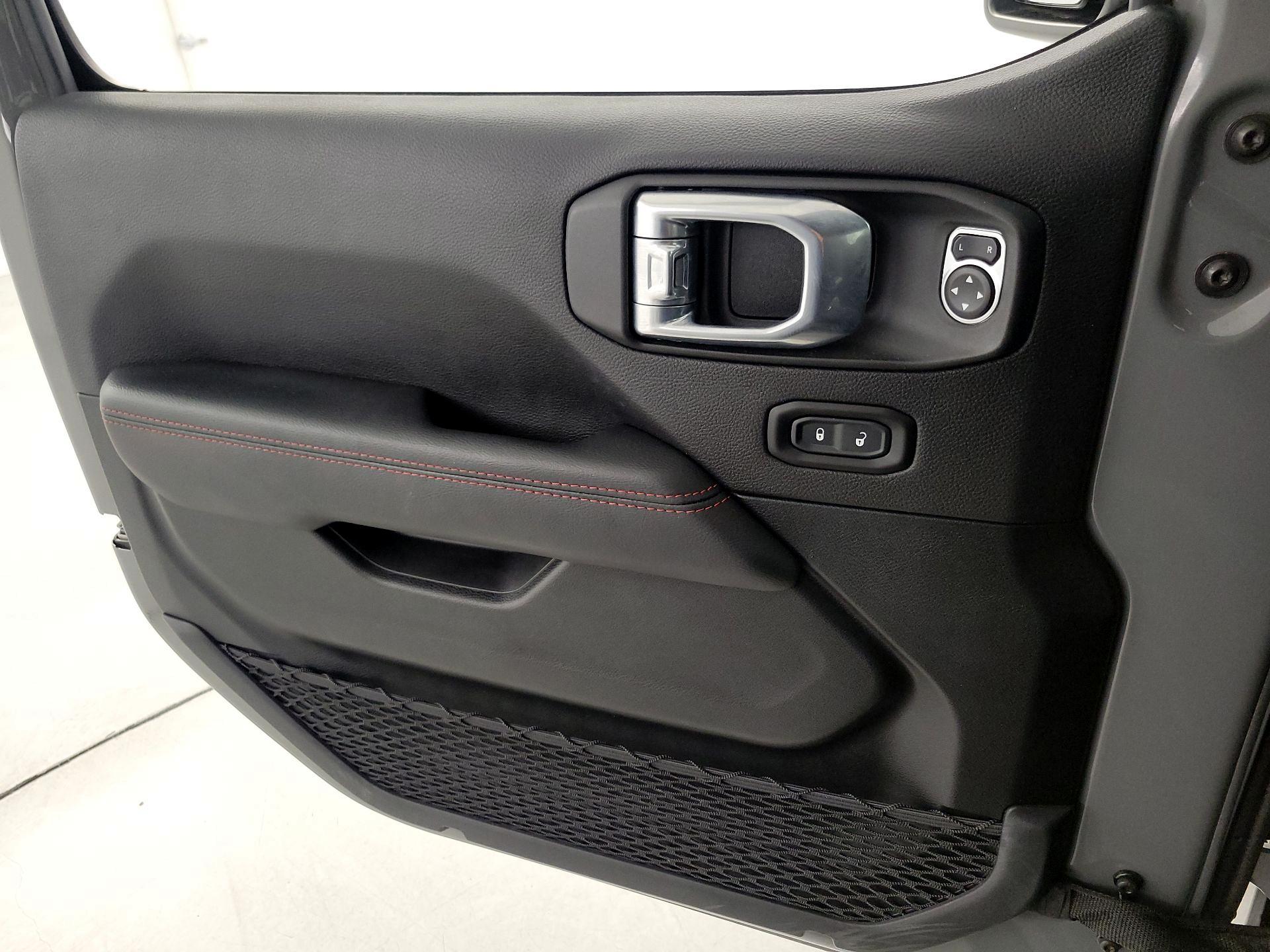 Thumbnail: 2021 Jeep Wrangler - 12