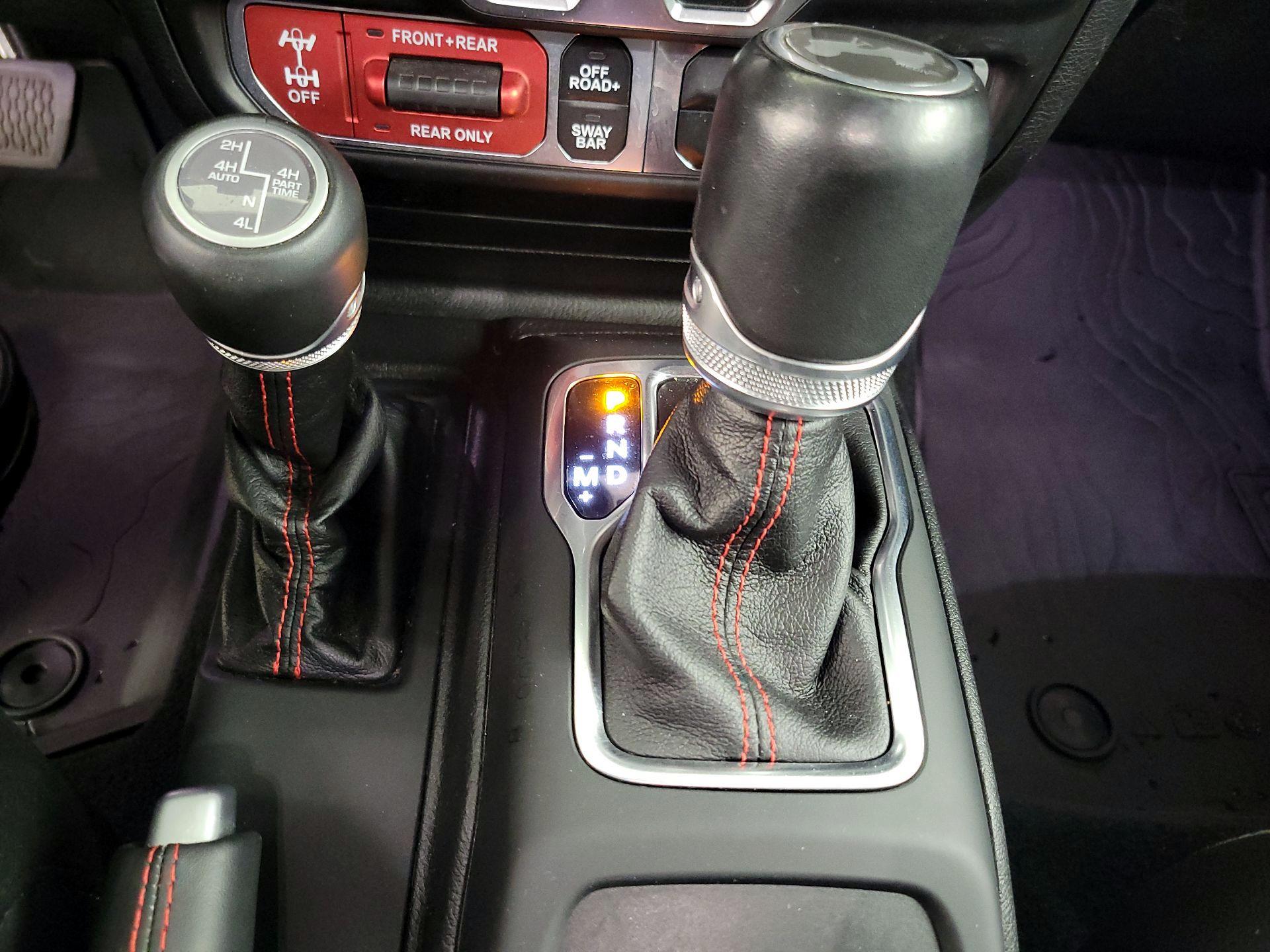Thumbnail: 2021 Jeep Wrangler - 18