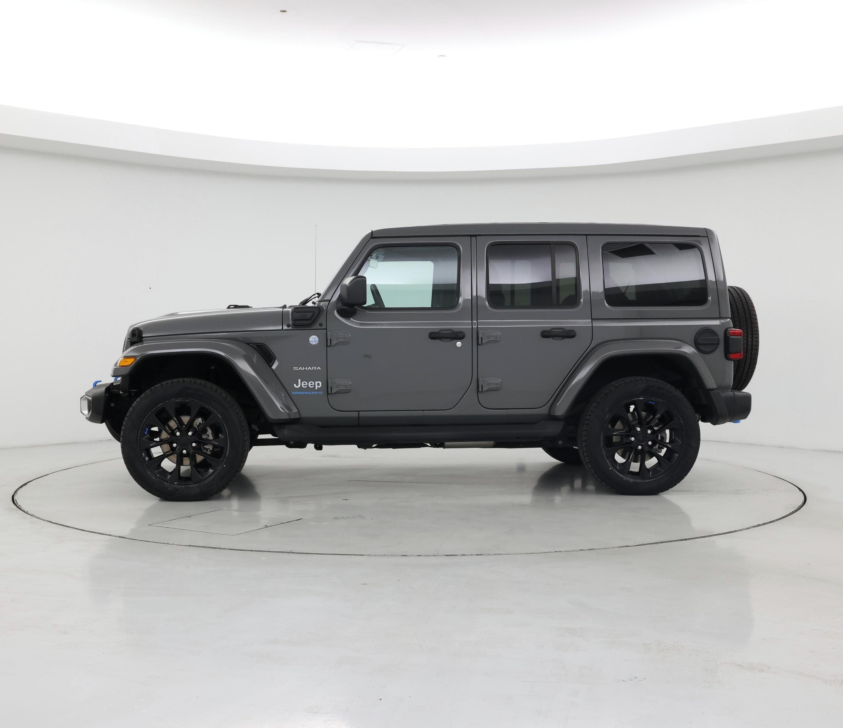Thumbnail: 2023 Jeep Wrangler - 3