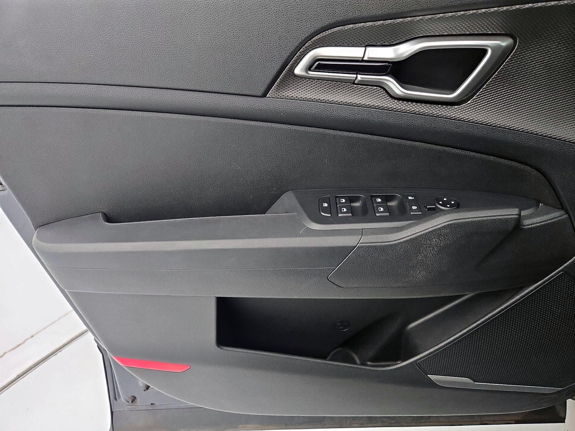 Thumbnail: 2023 Kia Sportage - 12