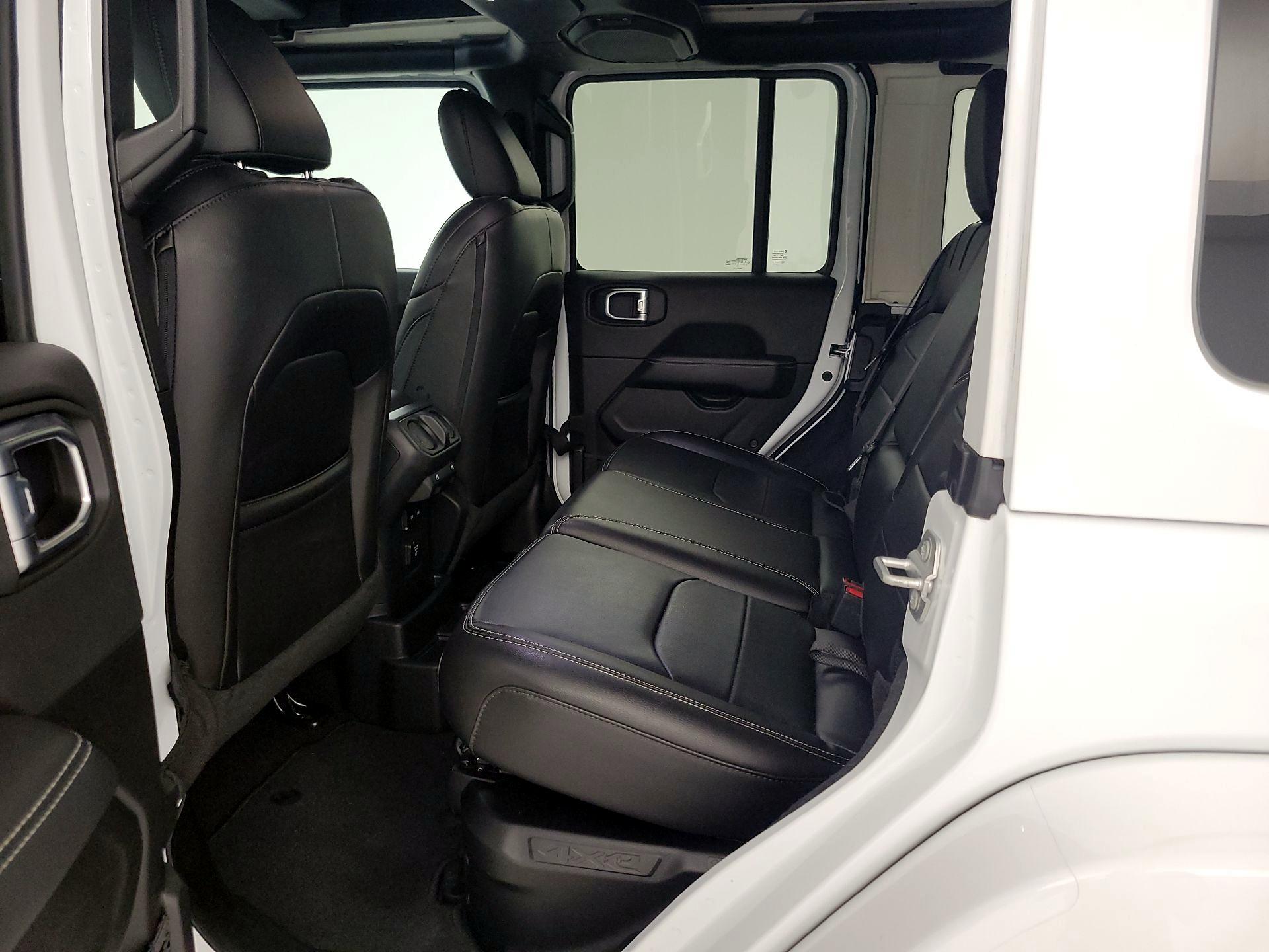 Thumbnail: 2023 Jeep Wrangler - 20