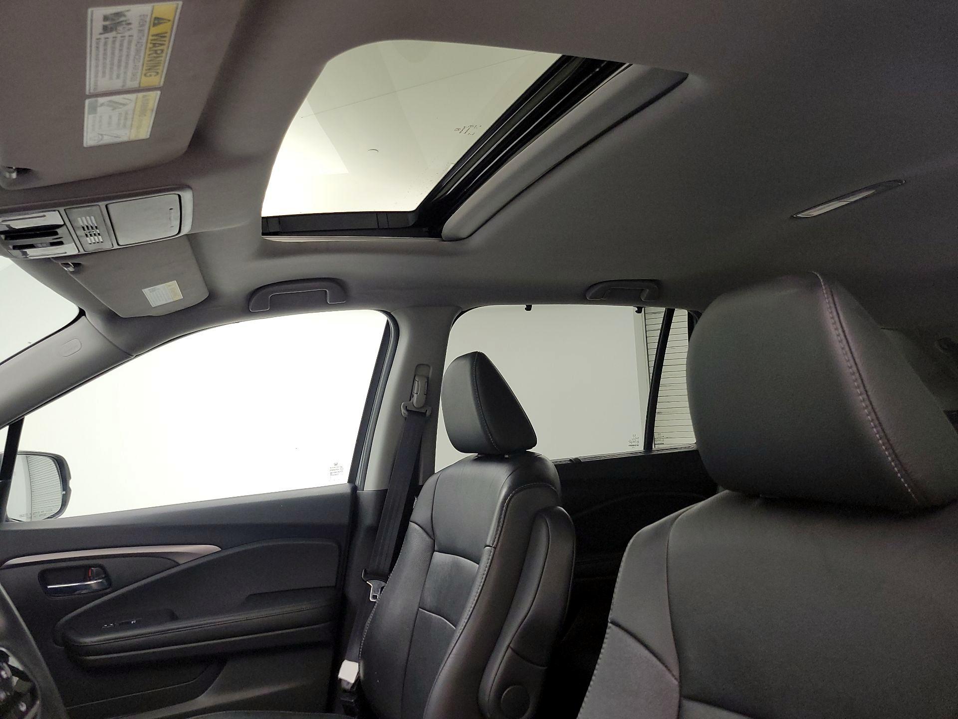 Thumbnail: 2022 Honda Pilot - 19