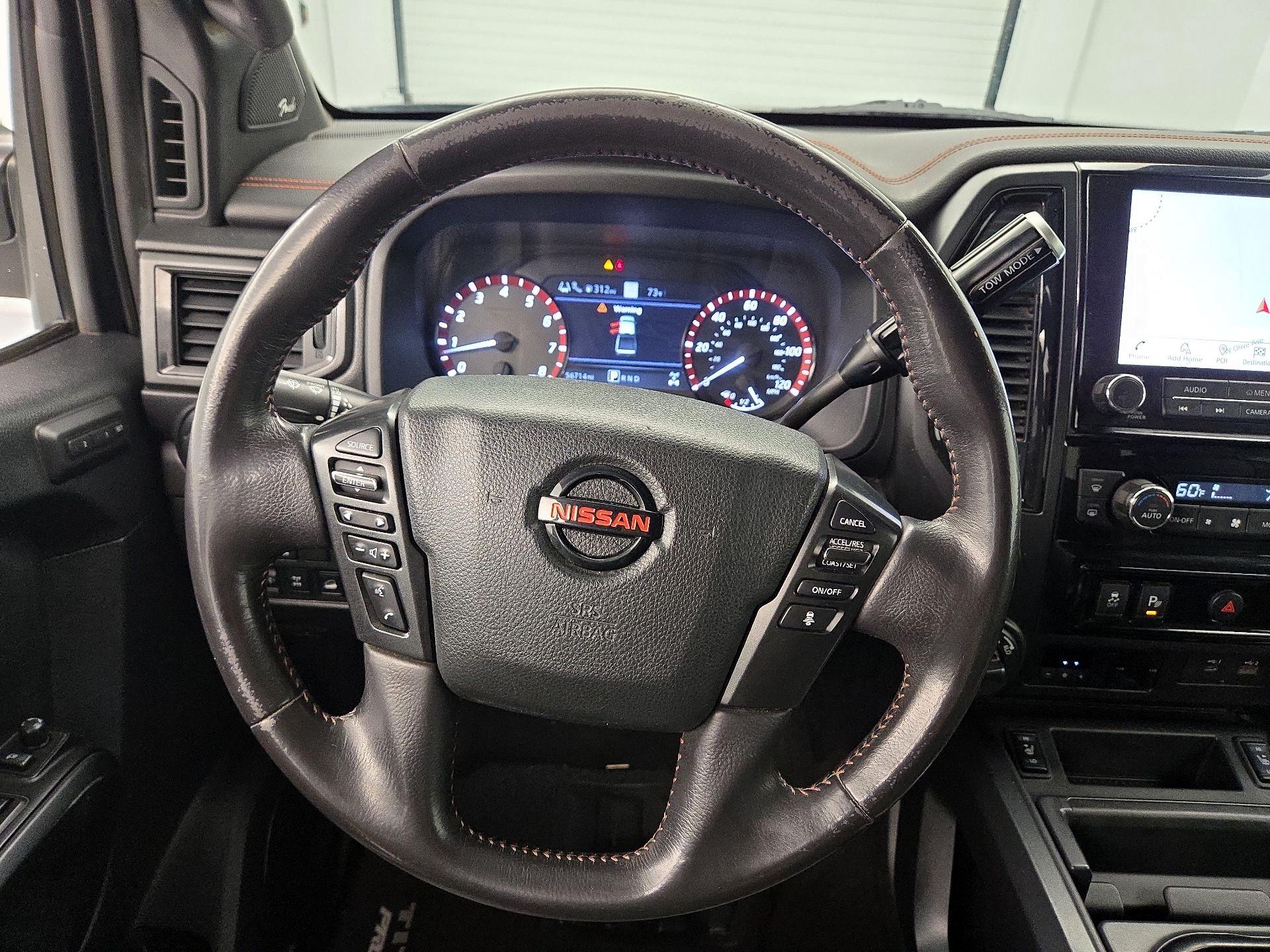 Thumbnail: 2020 Nissan Titan - 10