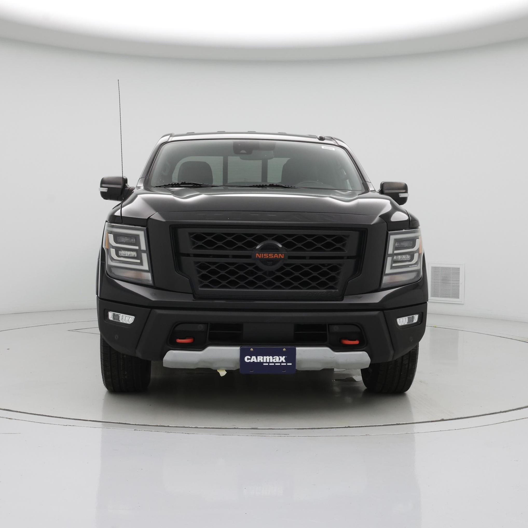 Thumbnail: 2020 Nissan Titan - 5