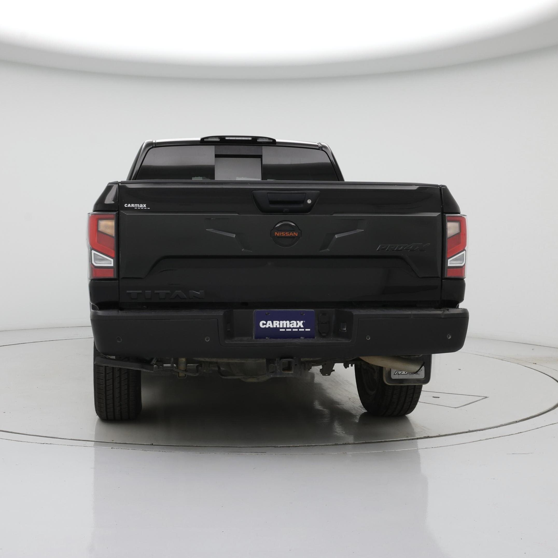 Thumbnail: 2020 Nissan Titan - 6