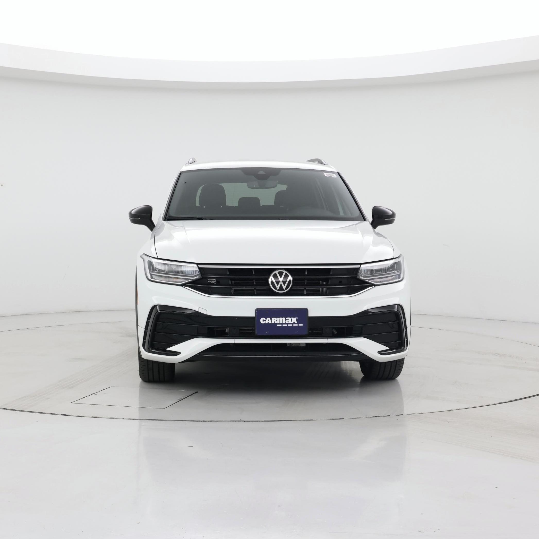 Thumbnail: 2022 Volkswagen Tiguan - 5