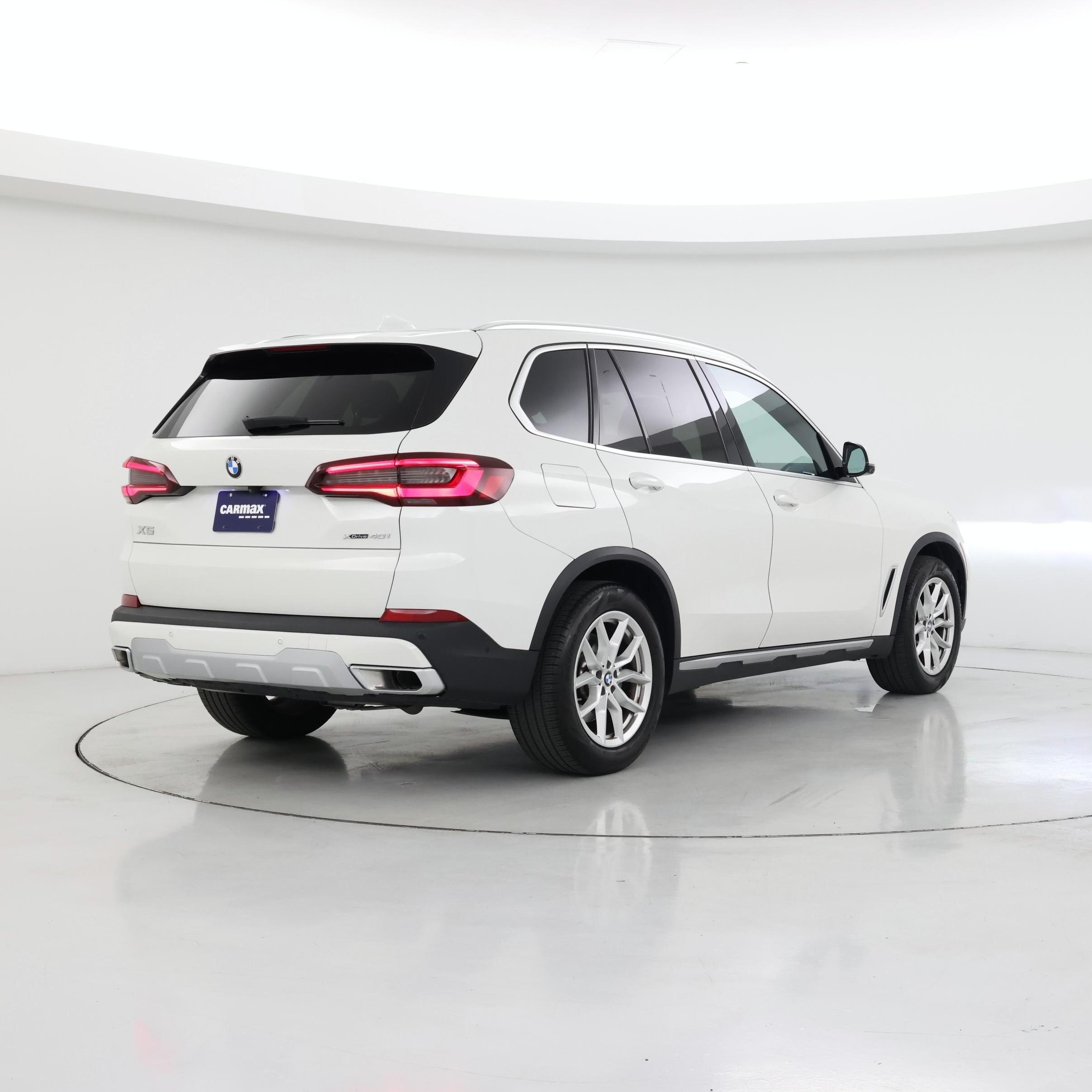 Thumbnail: 2022 BMW X5 - 8