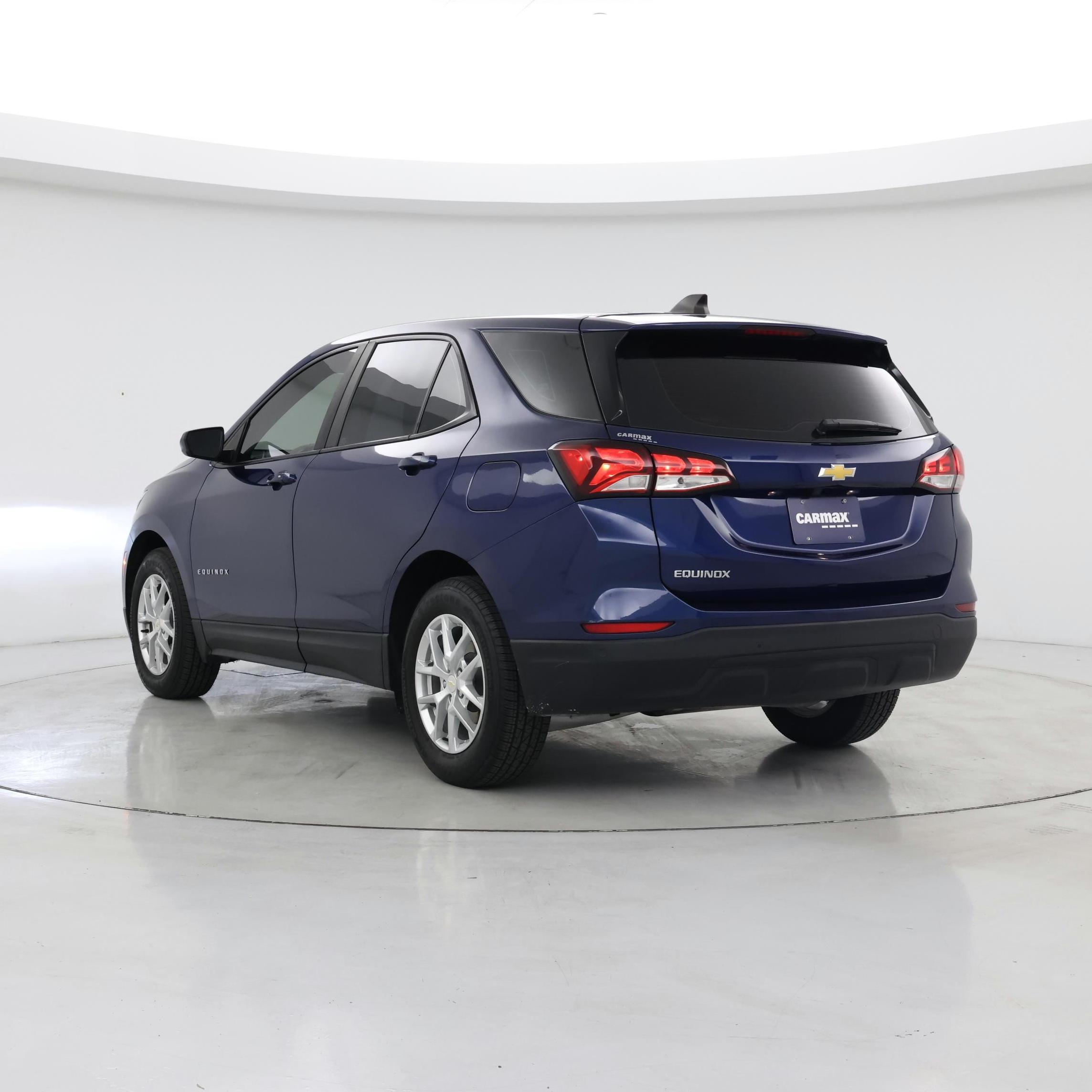 Thumbnail: 2022 Chevrolet Equinox - 2
