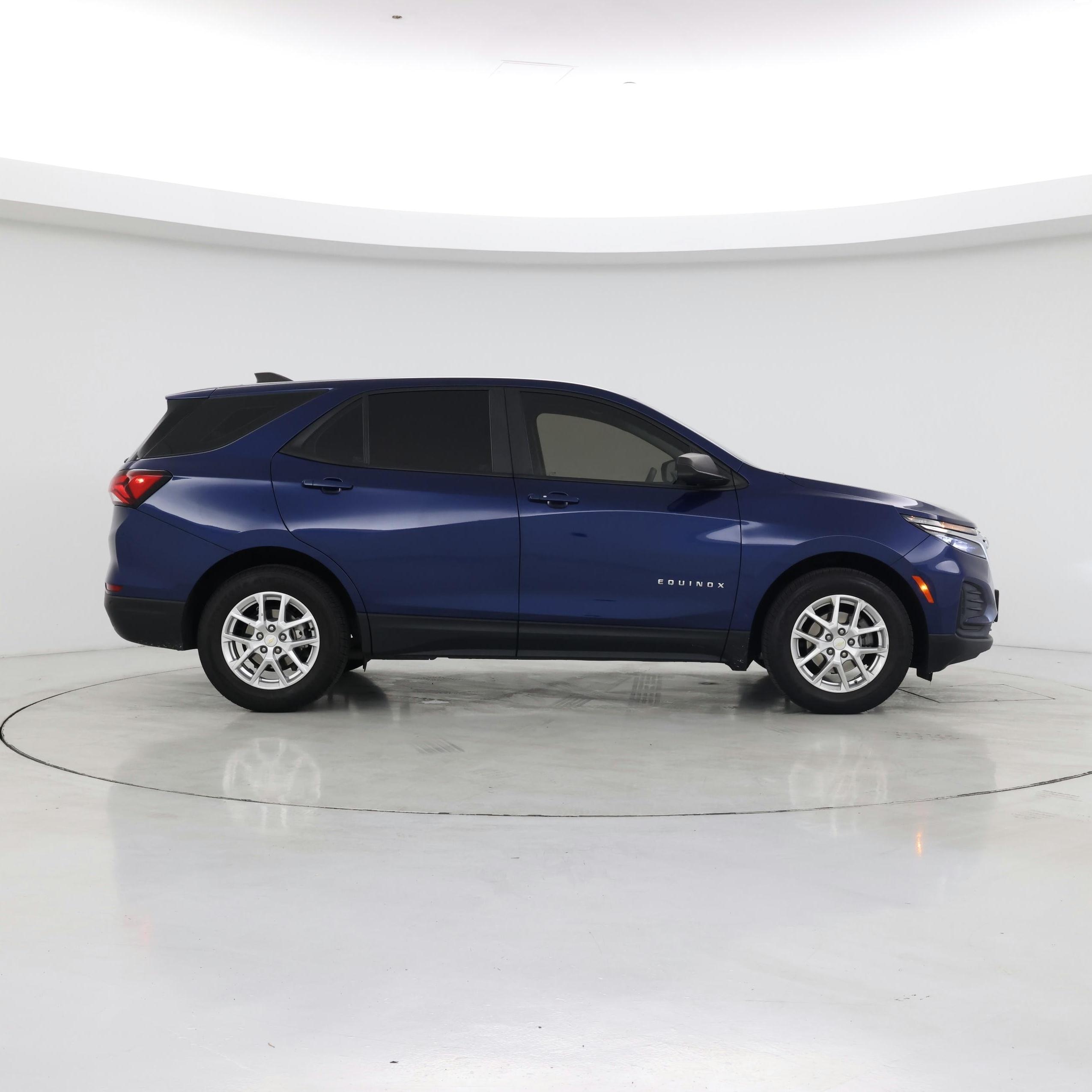 Thumbnail: 2022 Chevrolet Equinox - 7