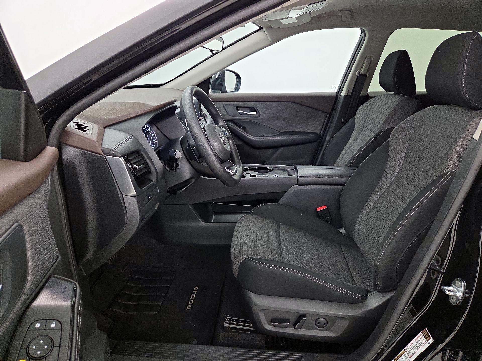 Thumbnail: 2023 Nissan Rogue - 11