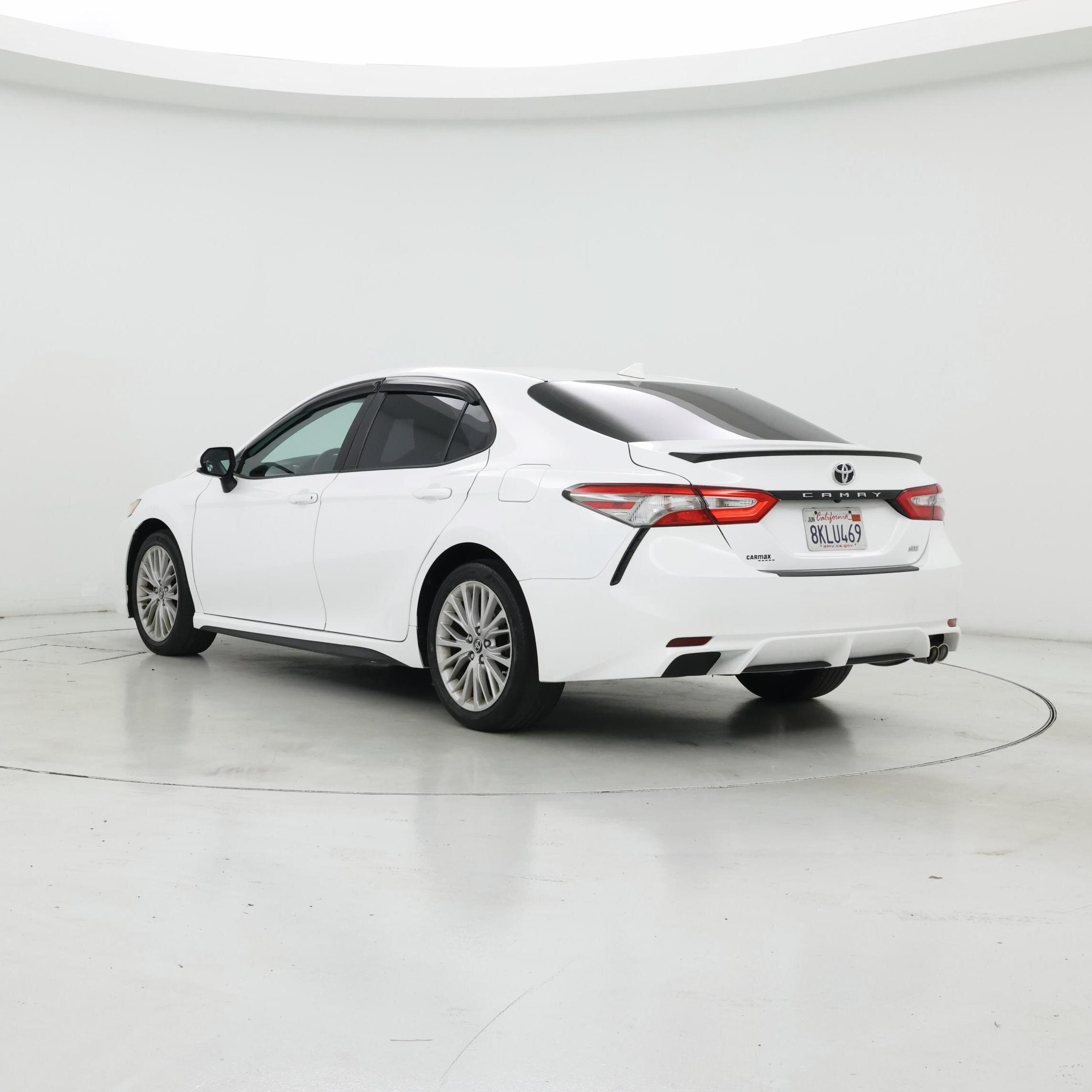 Thumbnail: 2019 Toyota Camry - 2