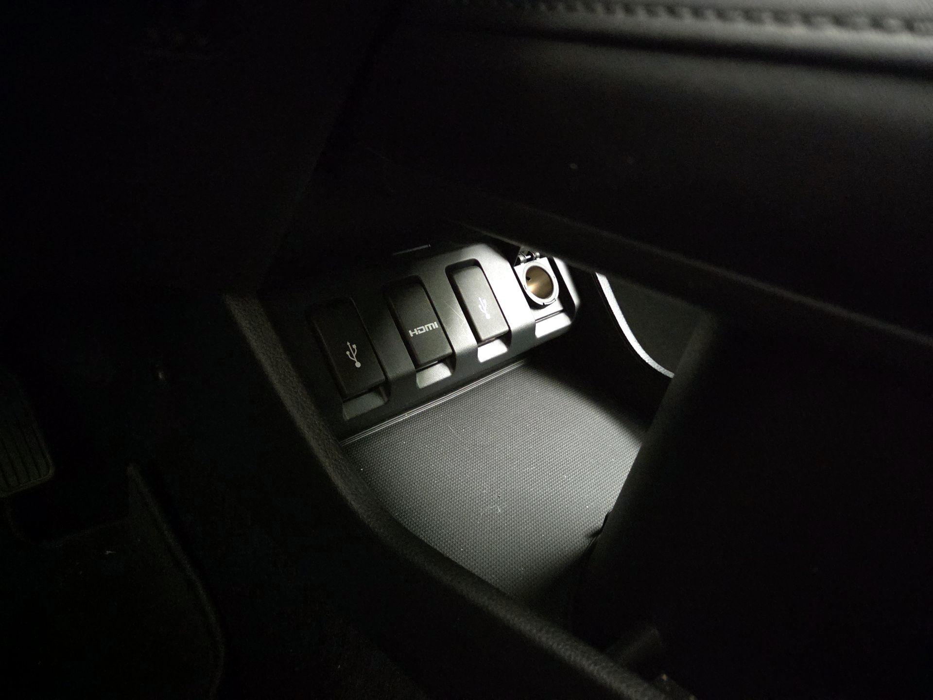 Thumbnail: 2016 Honda HR-V - 18