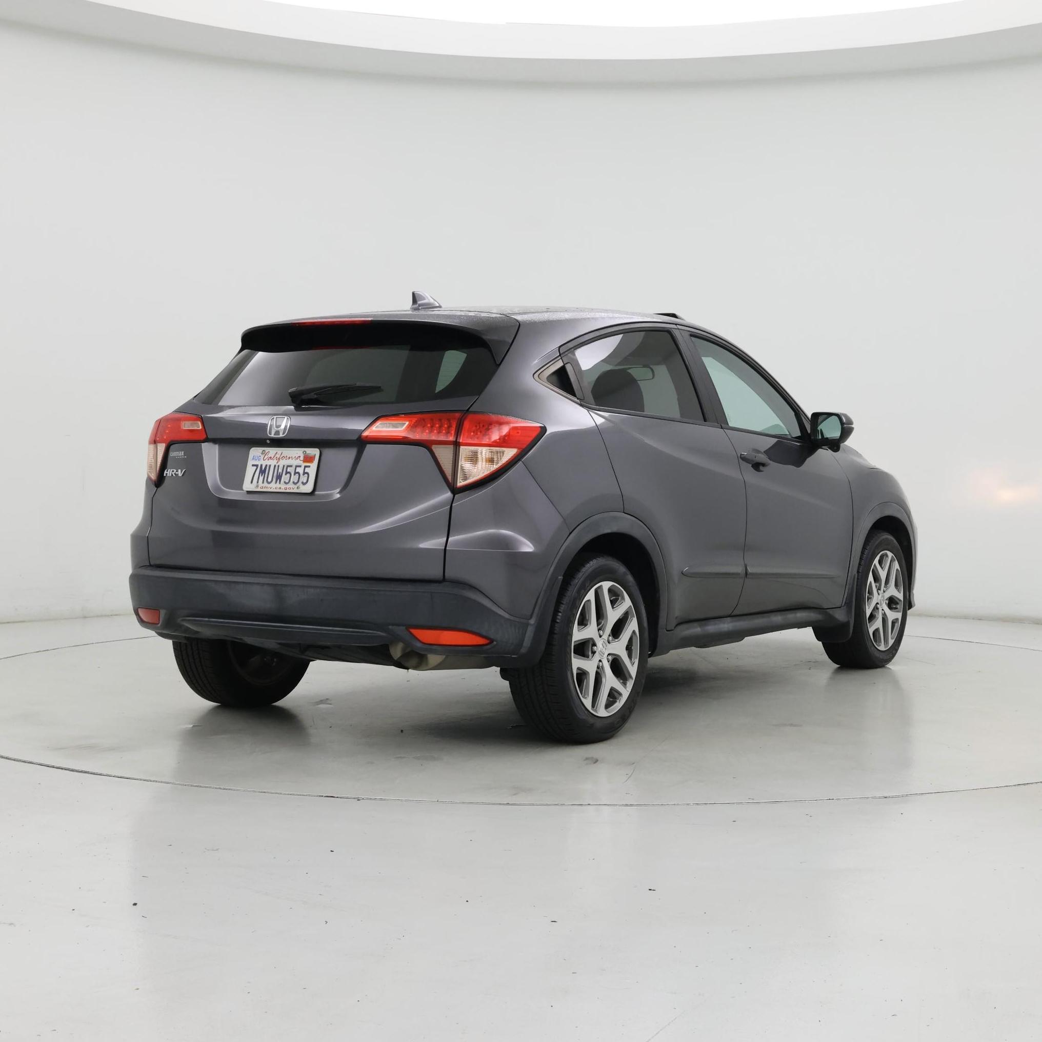 Thumbnail: 2016 Honda HR-V - 8