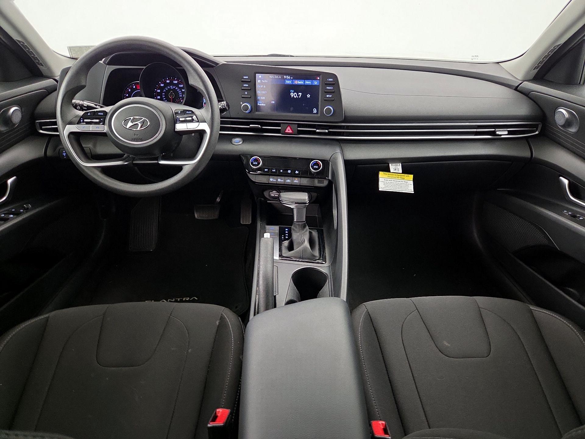 Thumbnail: 2021 Hyundai Elantra - 9