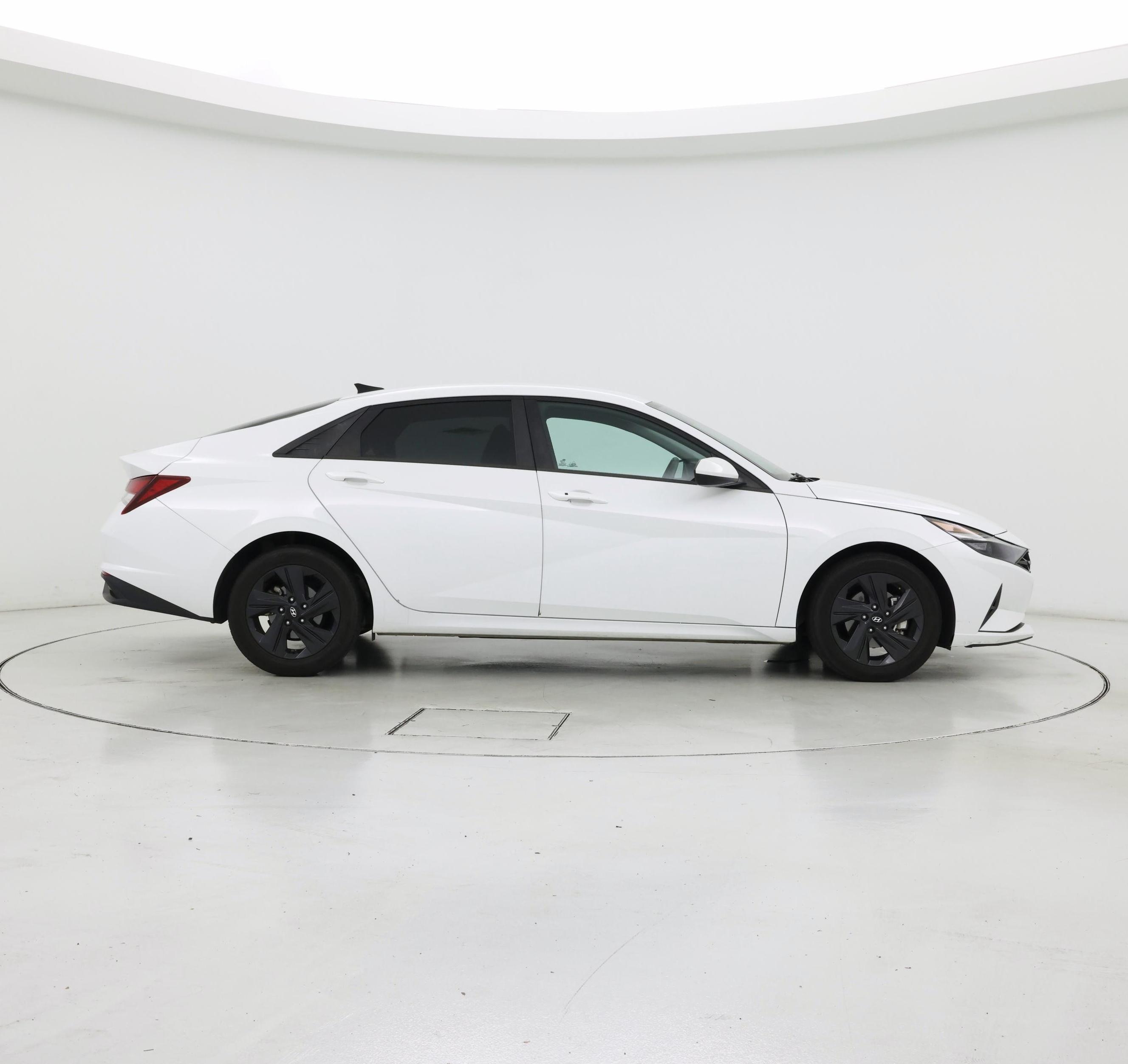 Thumbnail: 2021 Hyundai Elantra - 7