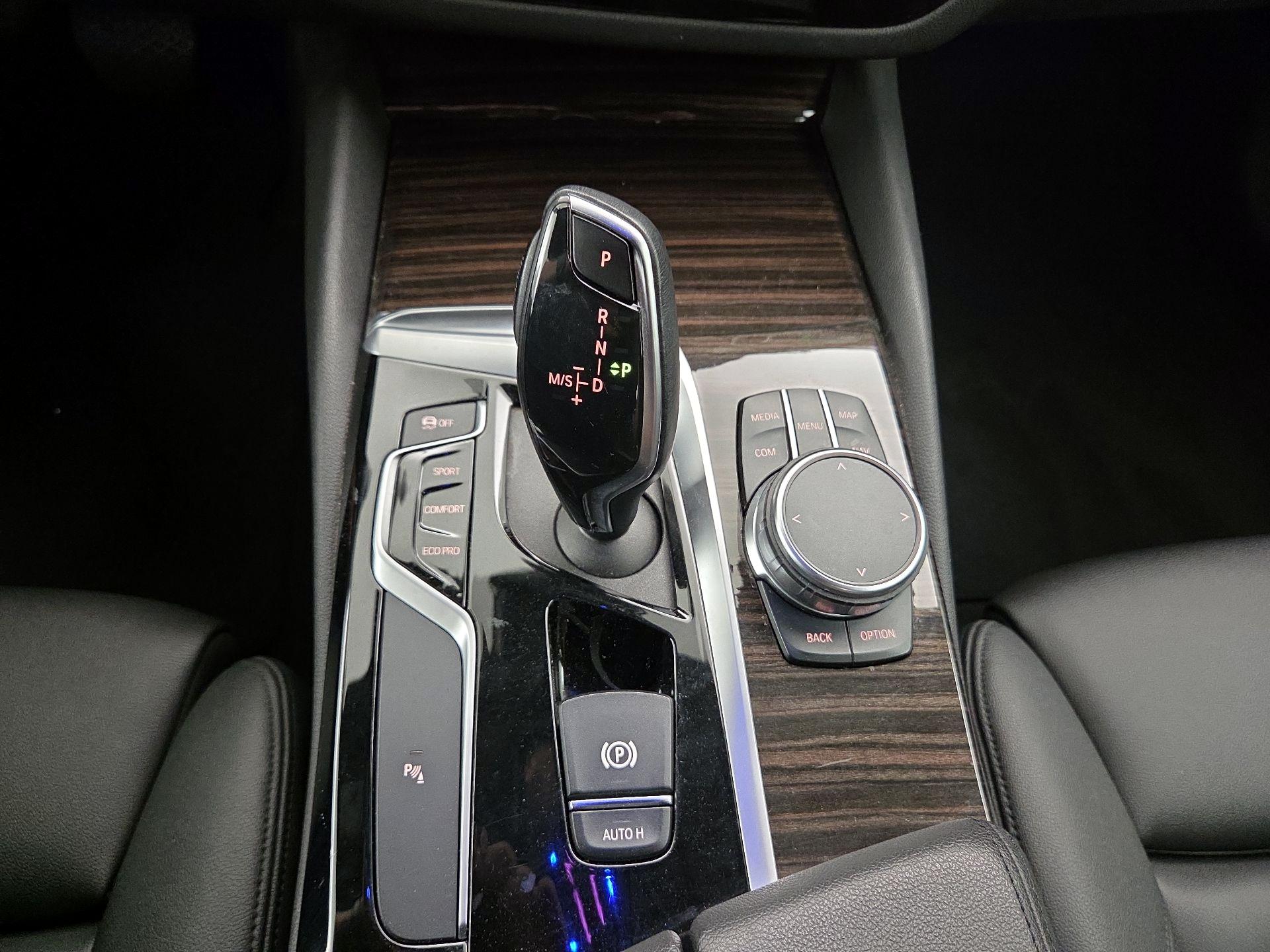 Thumbnail: 2019 BMW 5 Series - 18