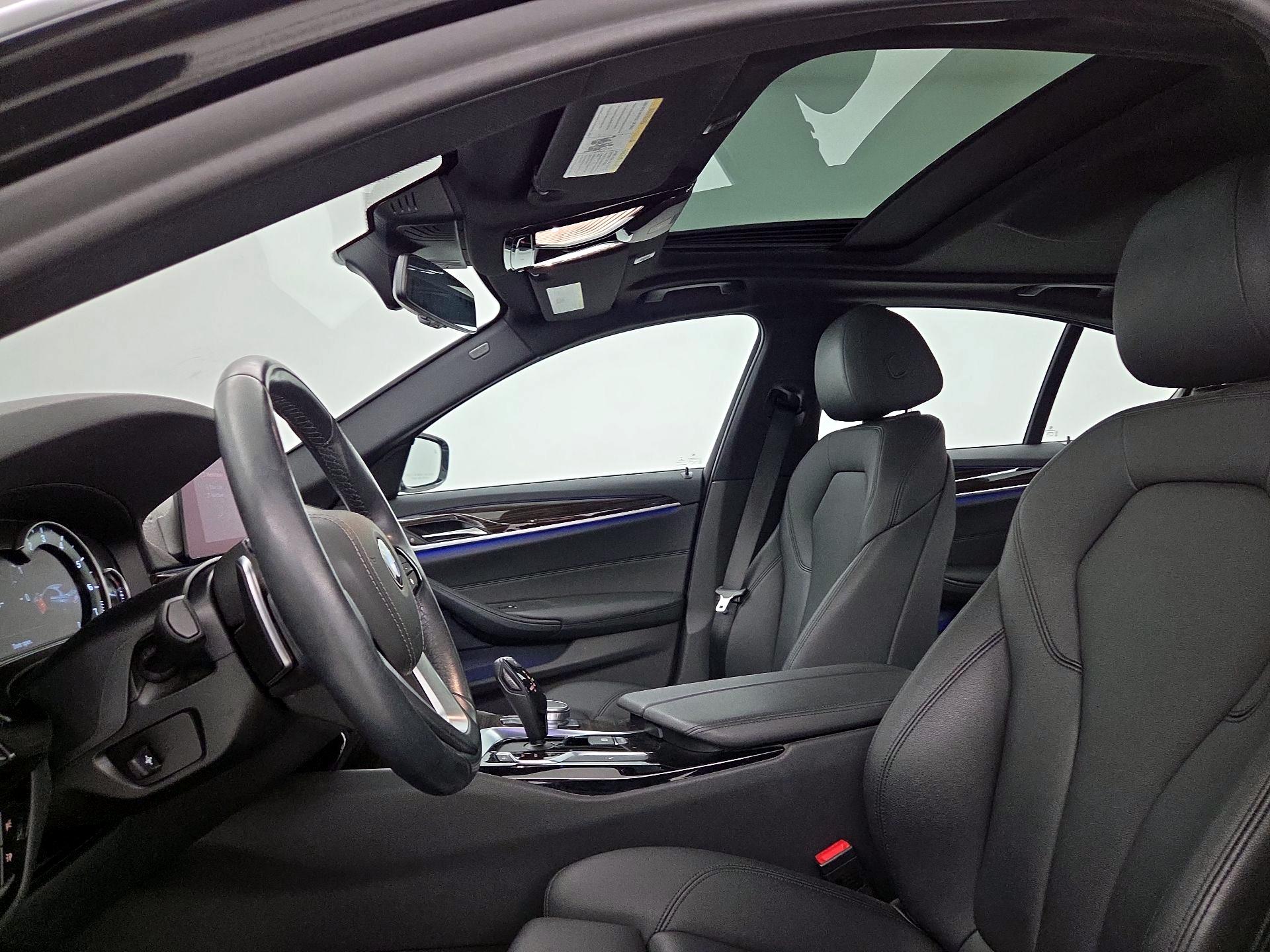 Thumbnail: 2019 BMW 5 Series - 20