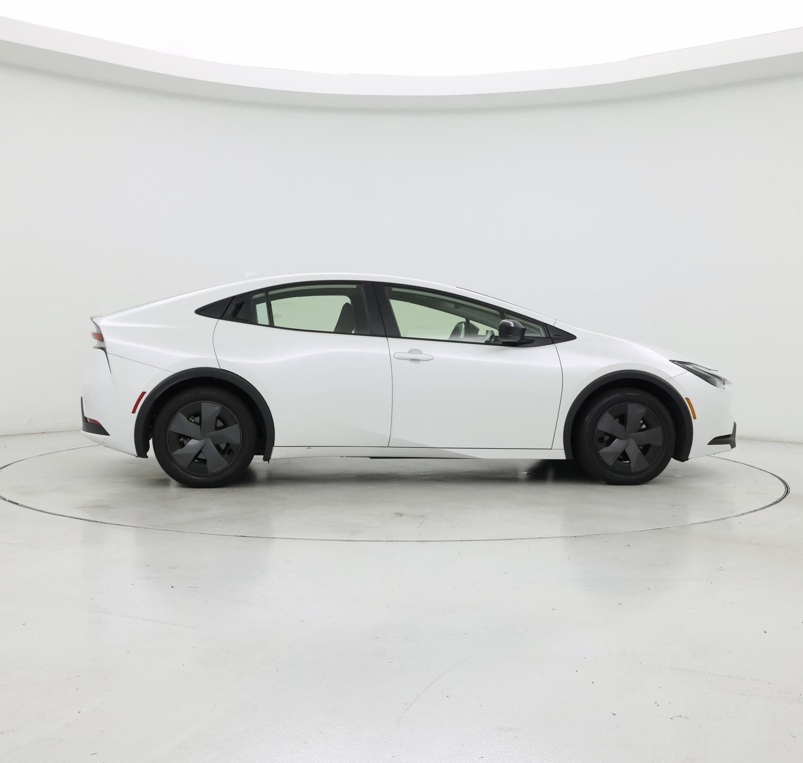 Thumbnail: 2024 Toyota Prius - 7