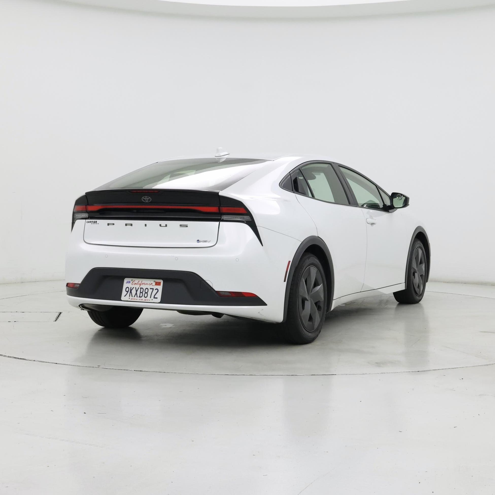 Thumbnail: 2024 Toyota Prius - 8